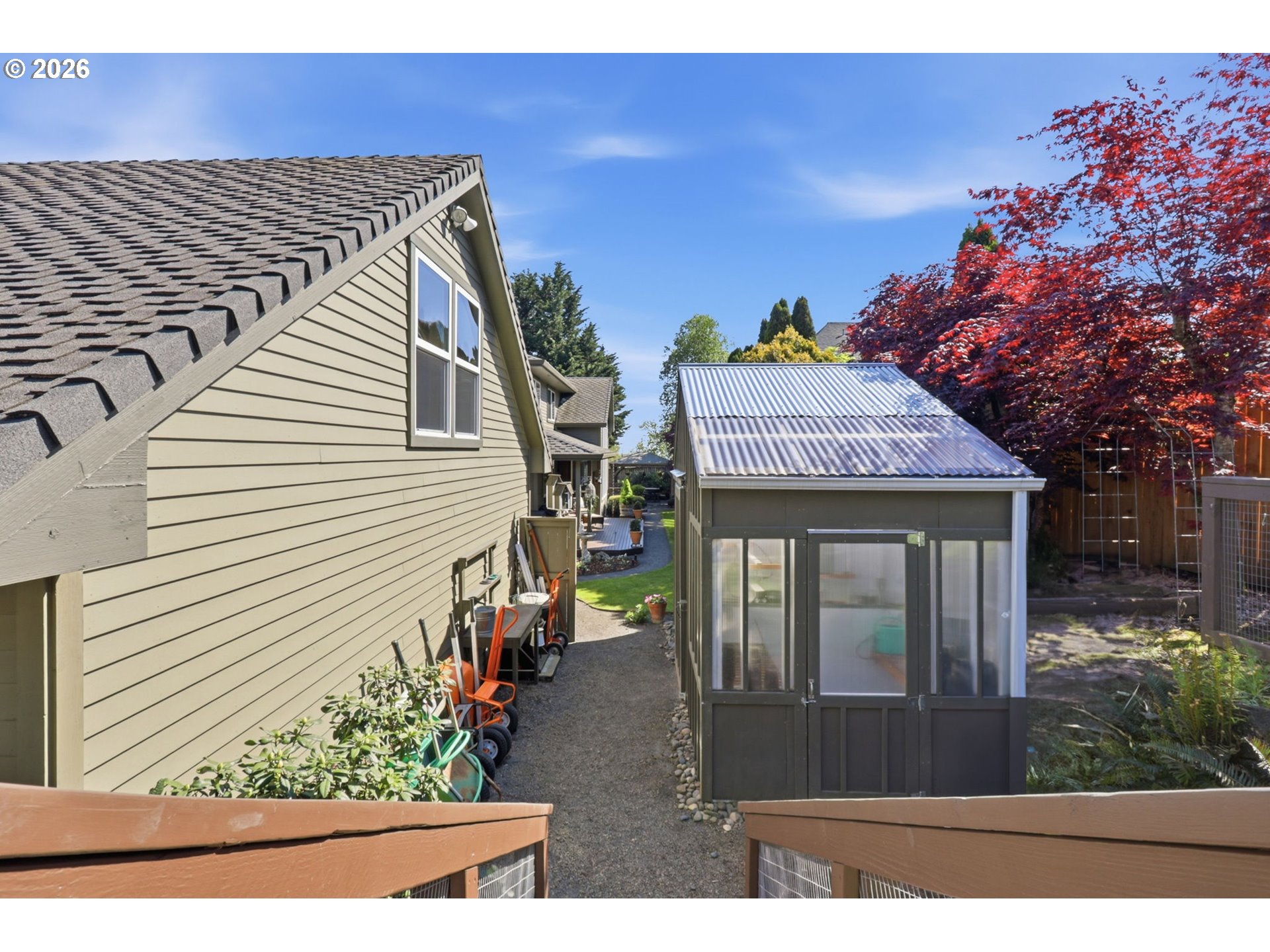 property viewer photo 32