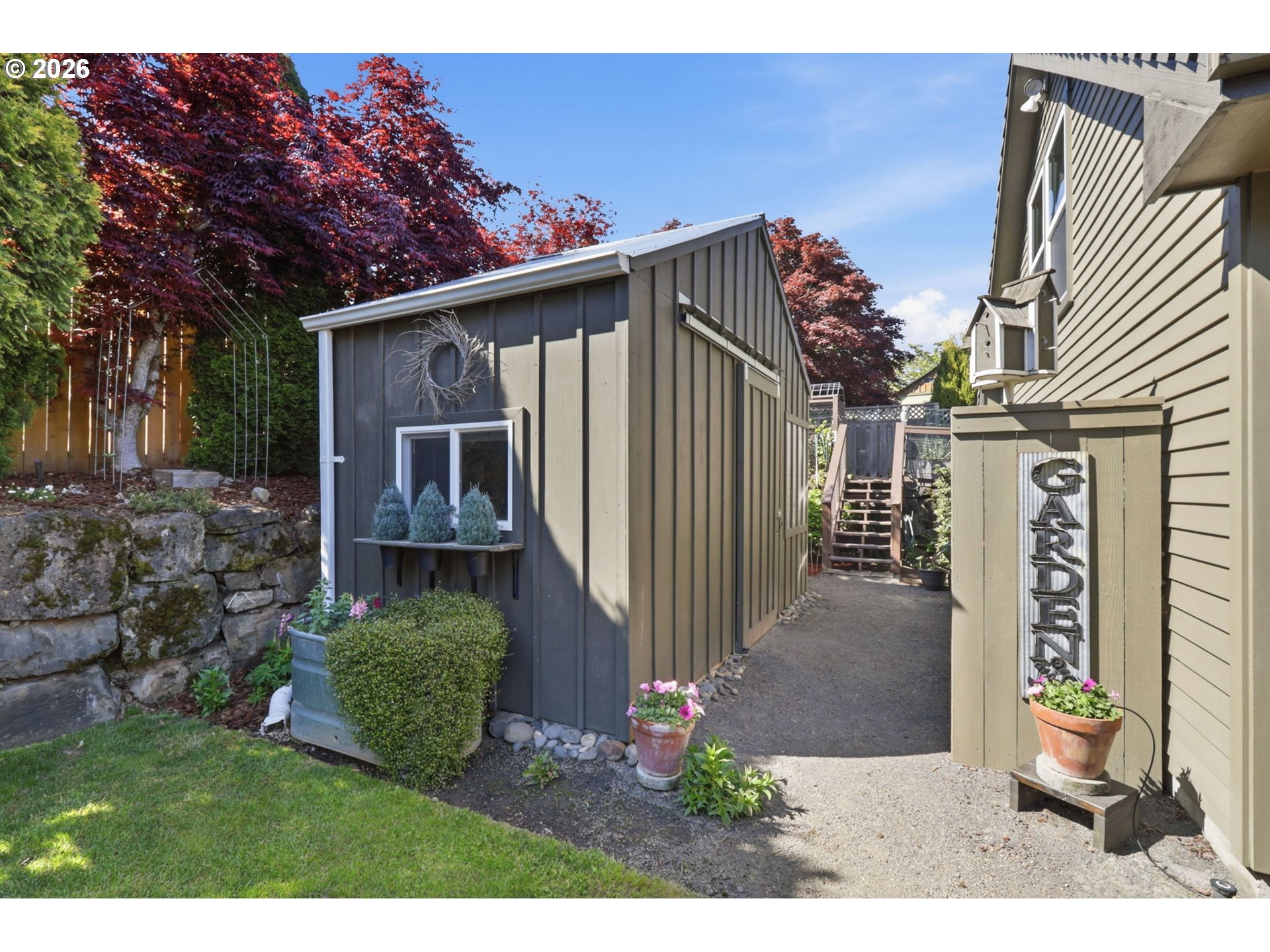 property viewer photo 33