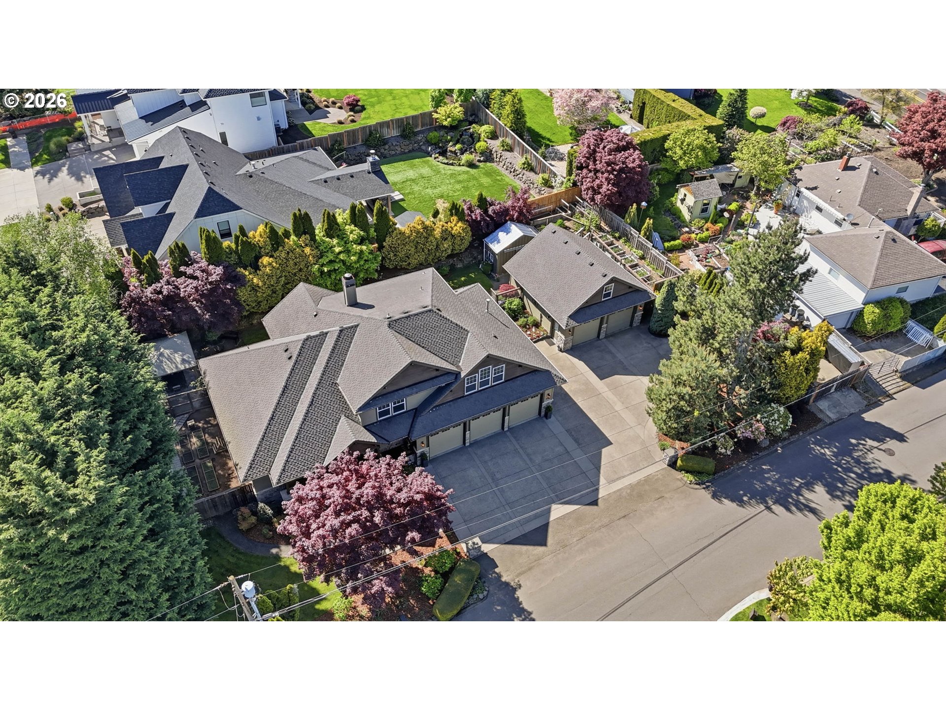 property viewer photo 38