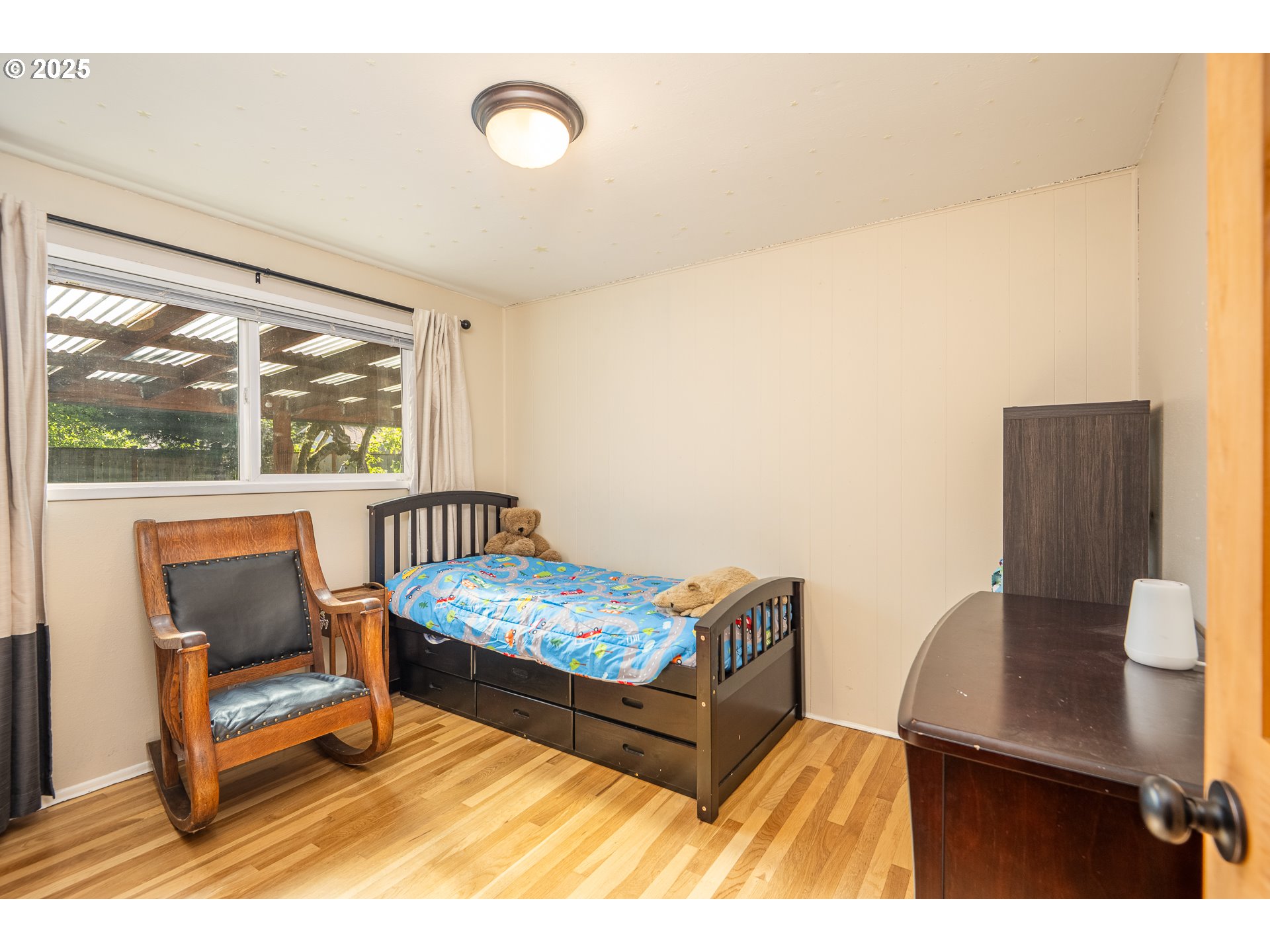property viewer photo 11