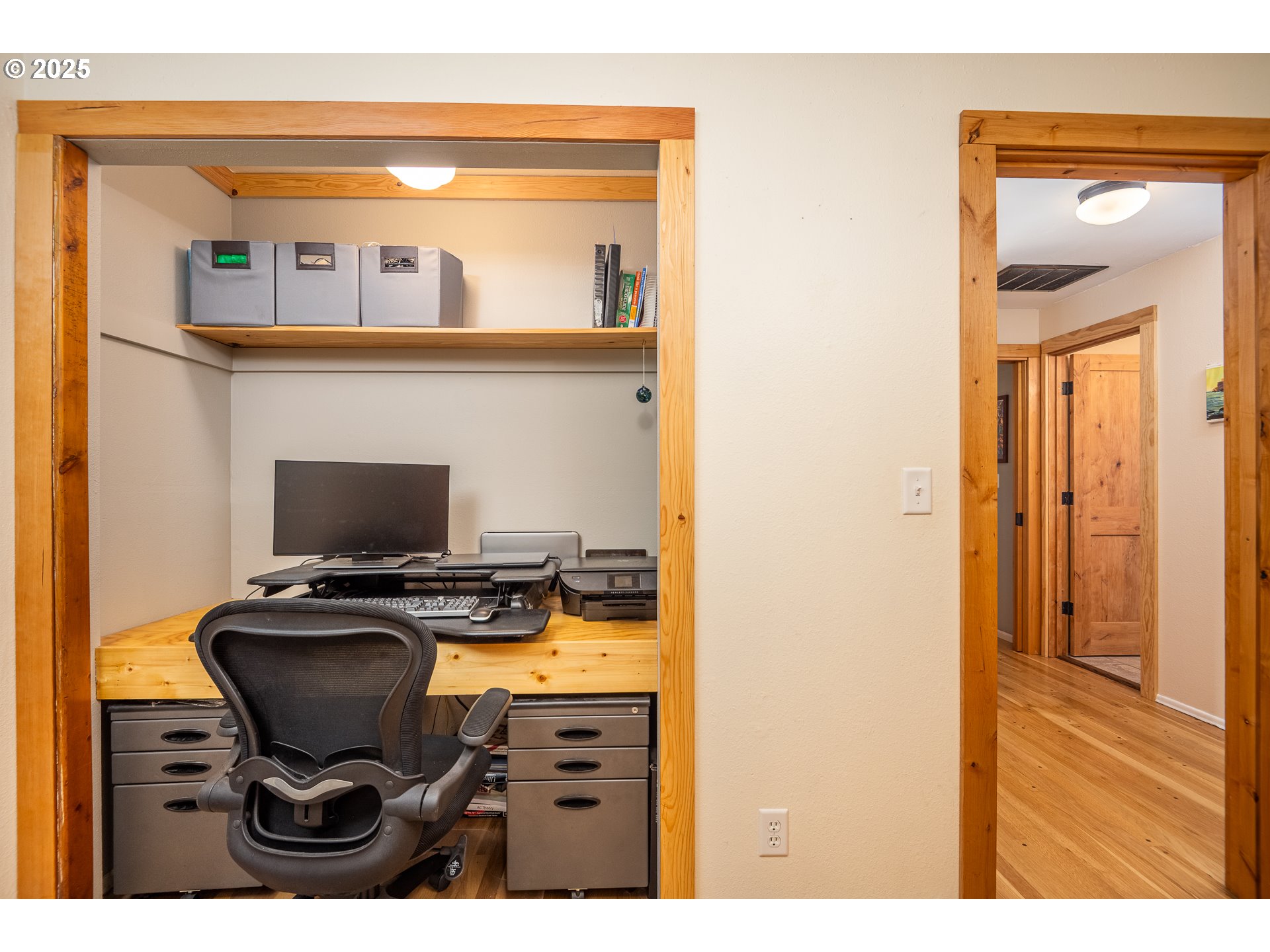 property viewer photo 12
