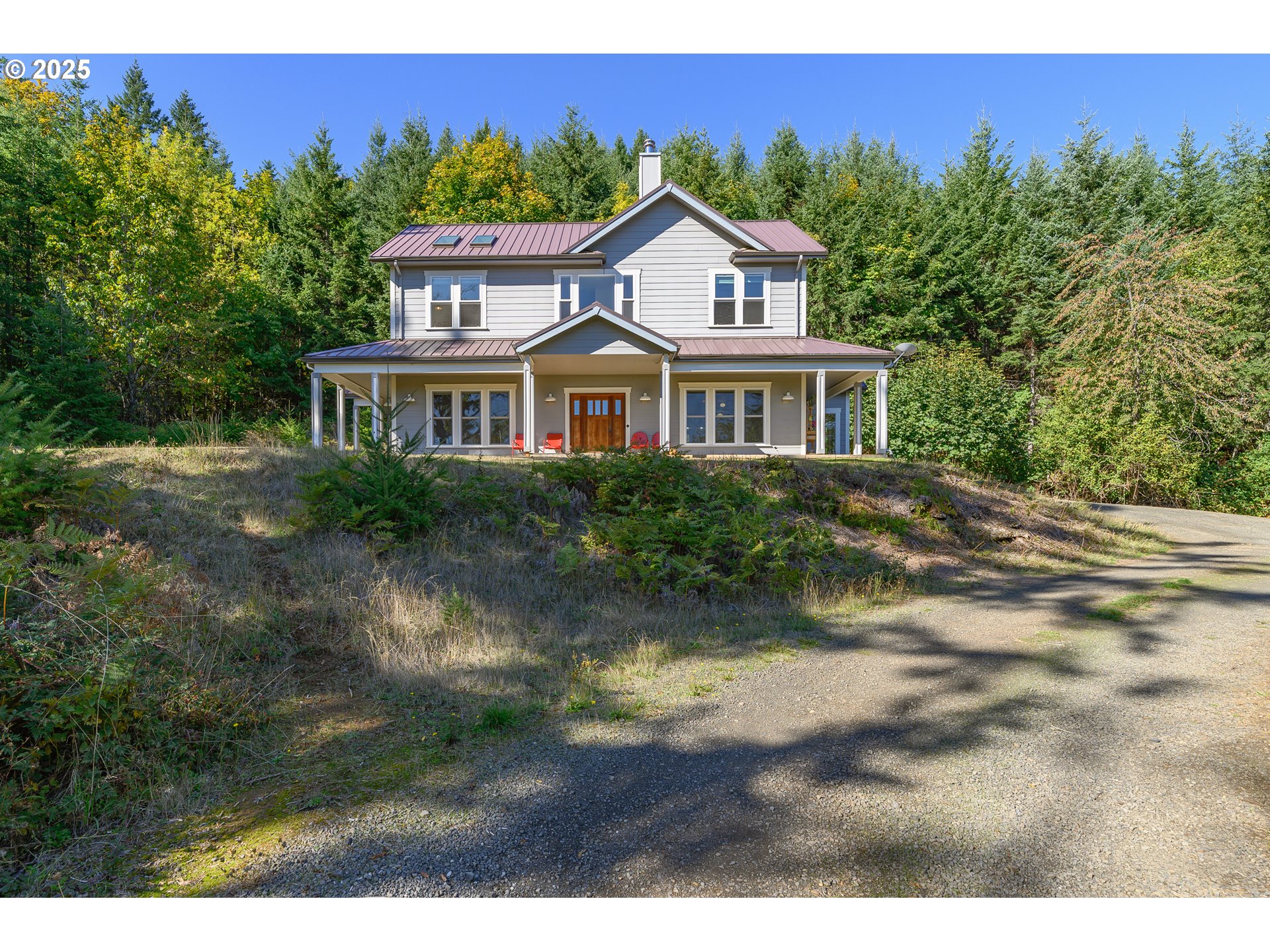 main property photo 40