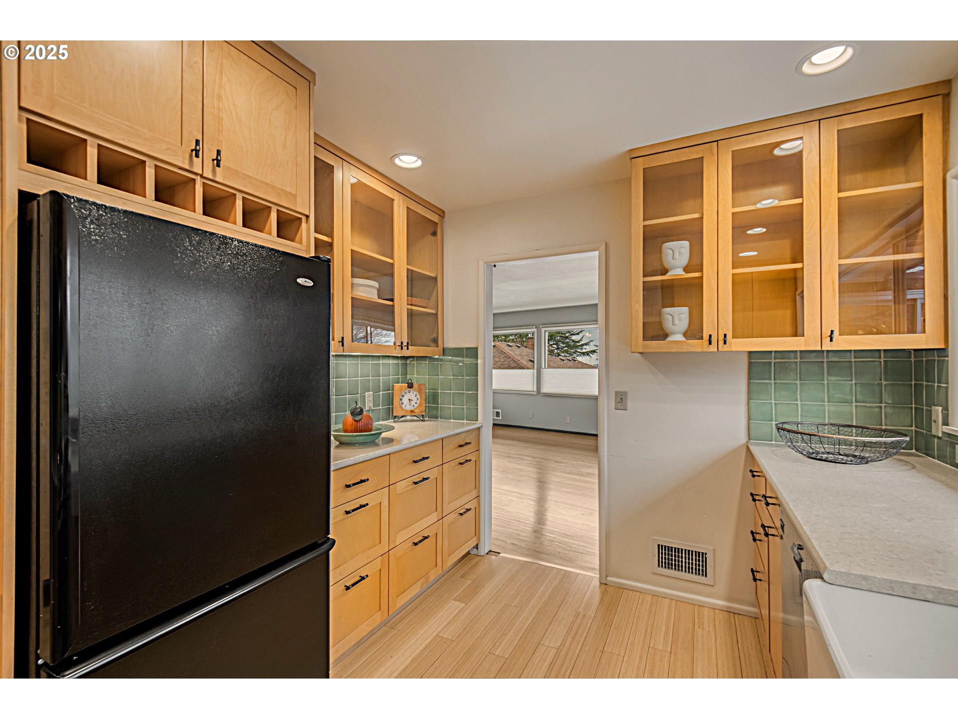 property viewer photo 14