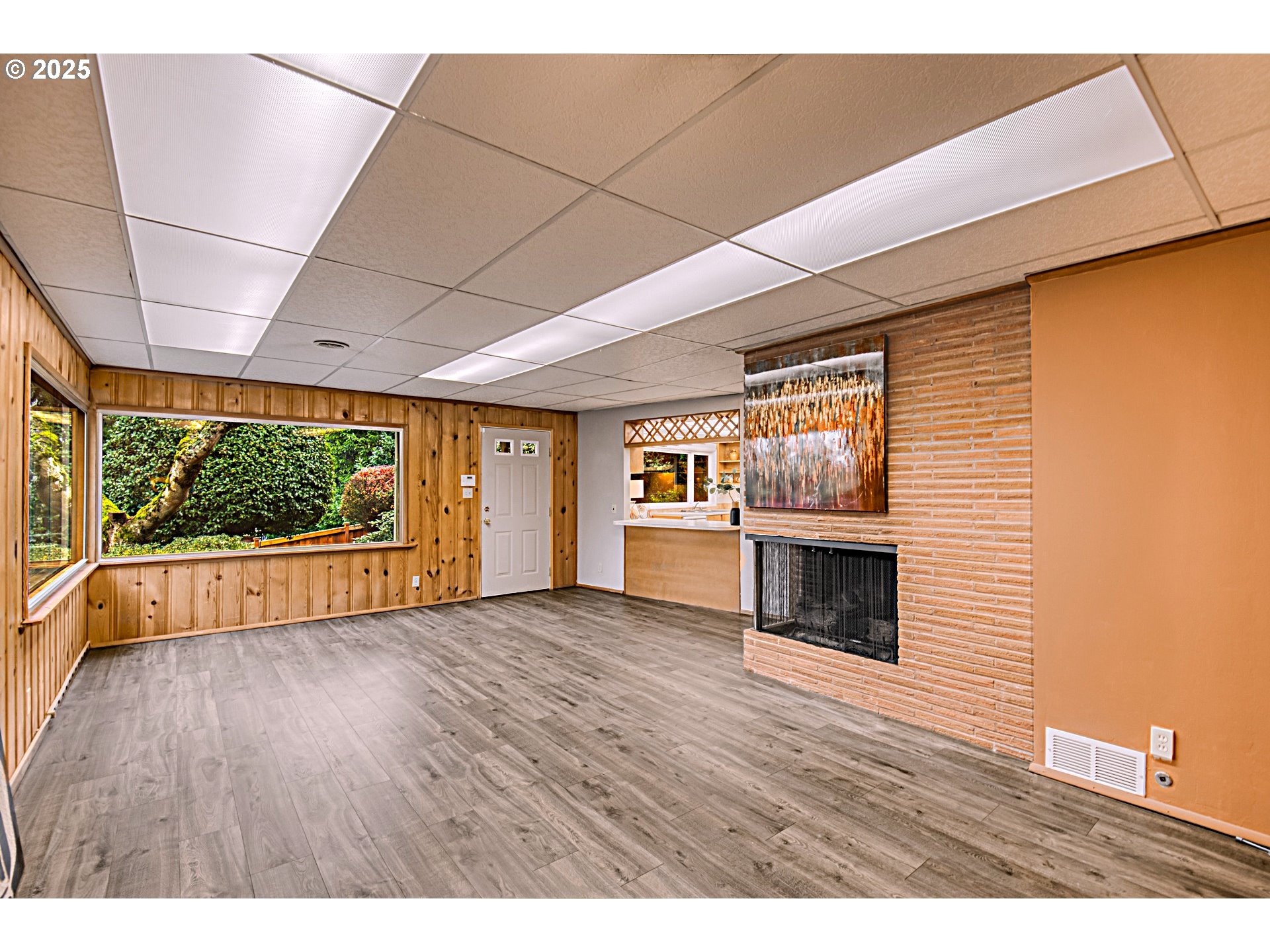 property viewer photo 21