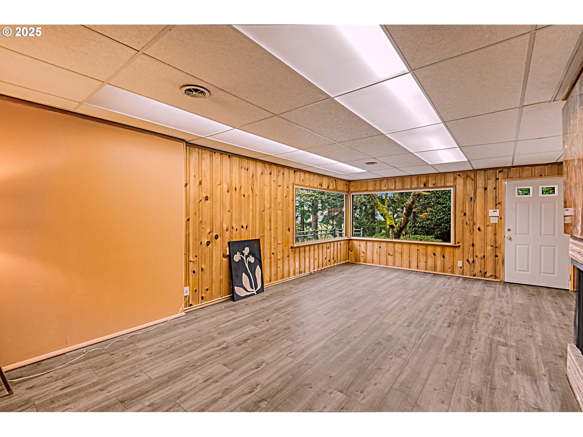 property viewer photo 25