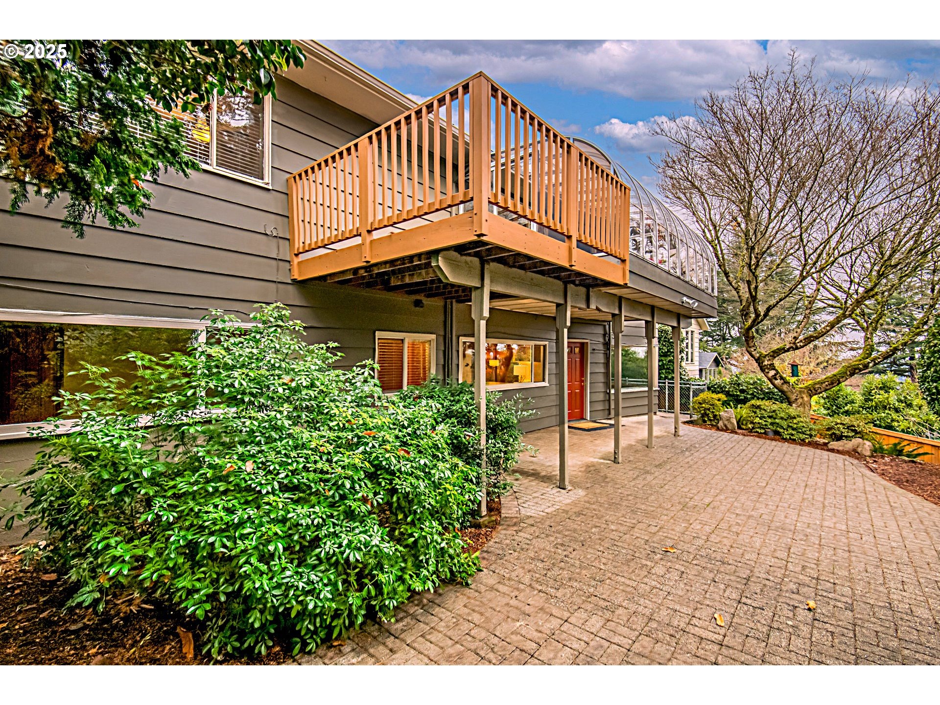 property viewer photo 33