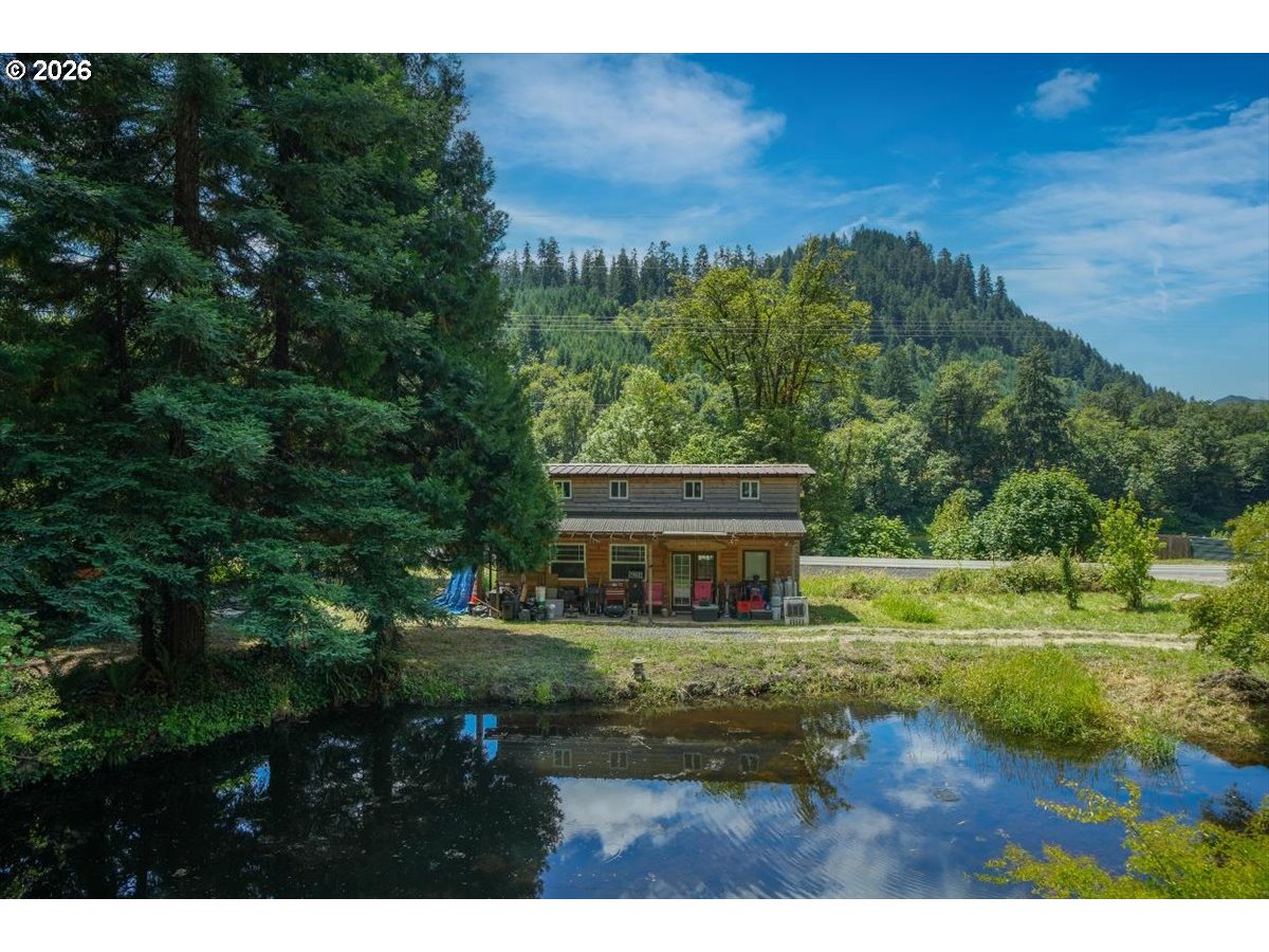 main property photo 21