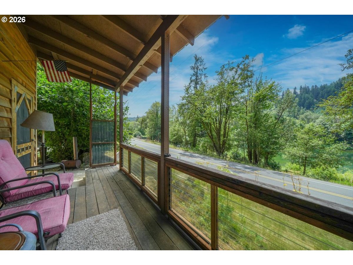 main property photo 25