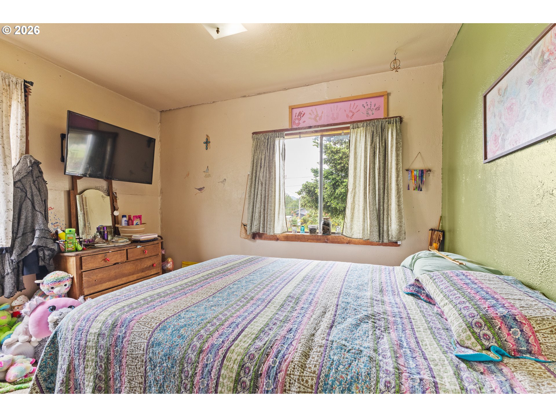 main property photo 13