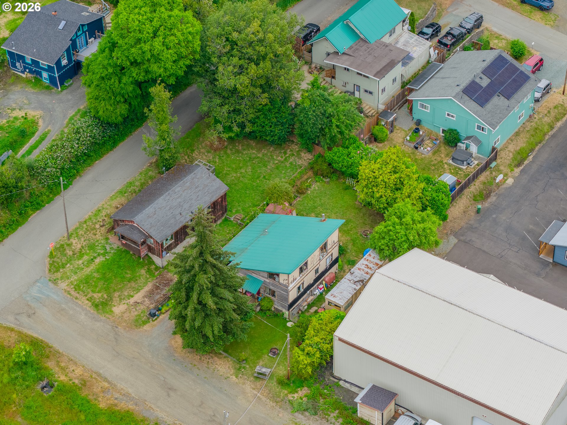main property photo 26