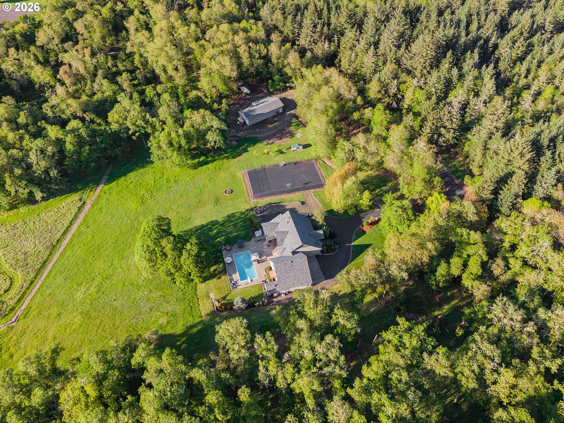 main property photo 43