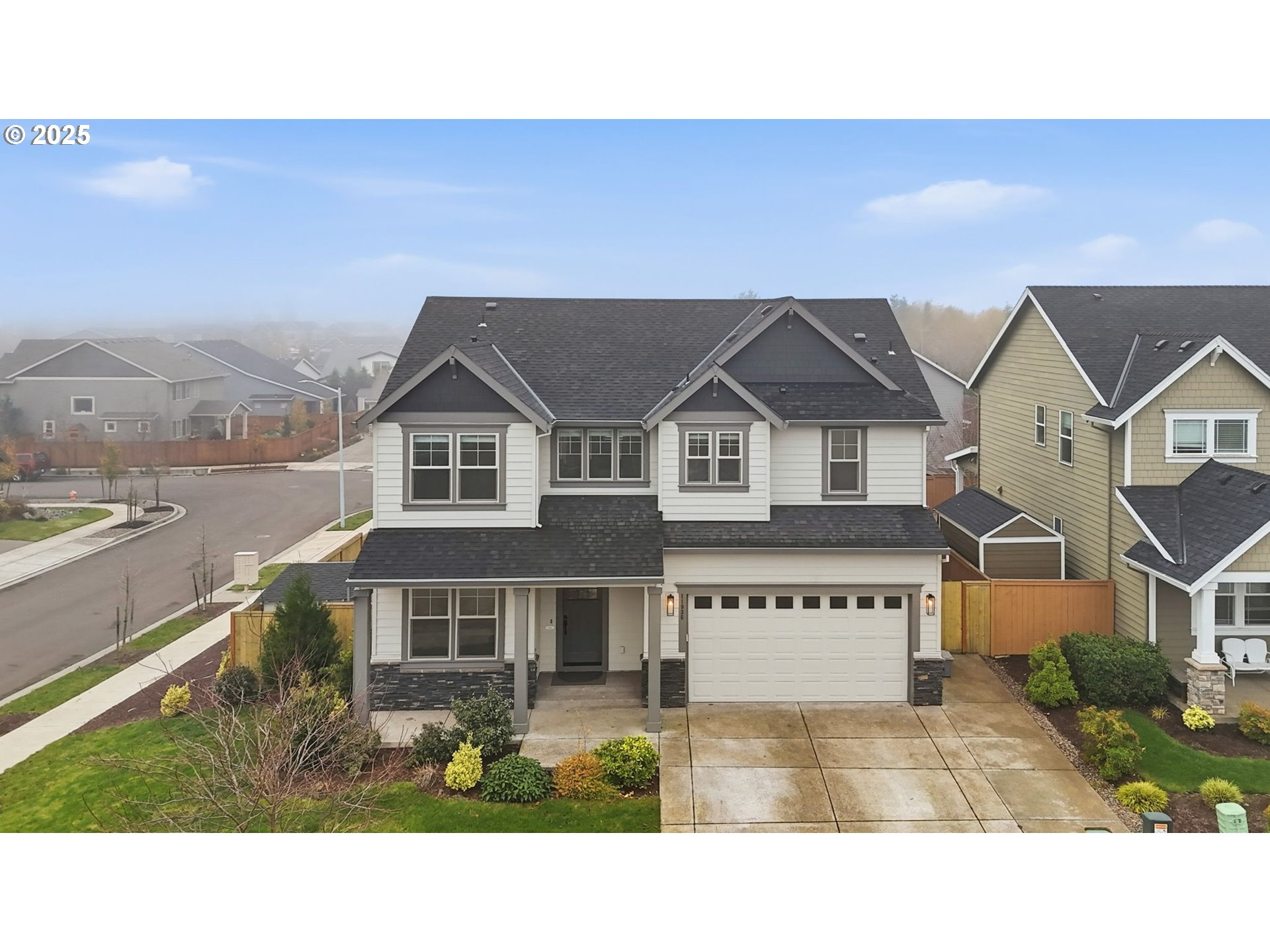 property viewer photo 26