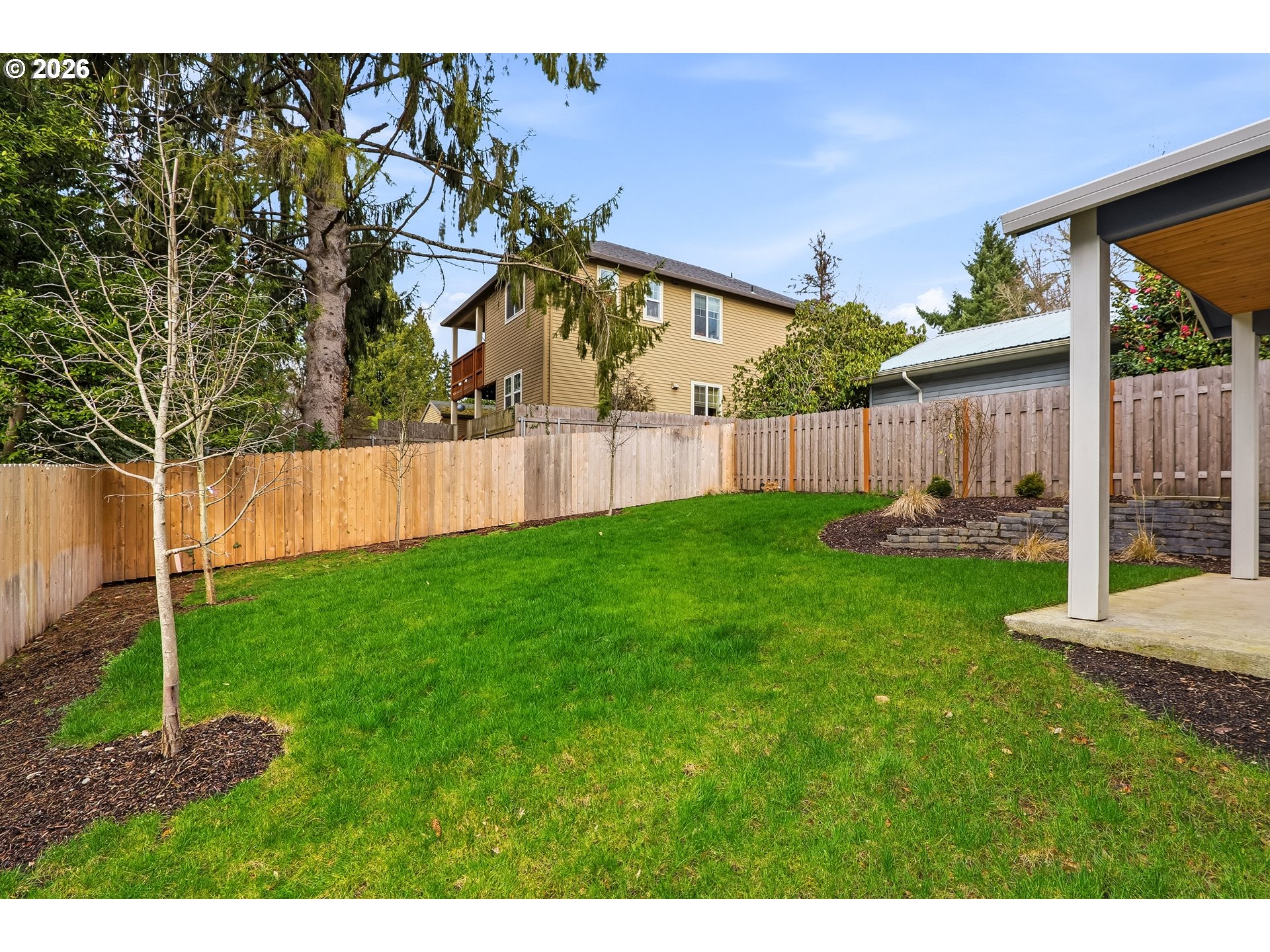 main property photo 22