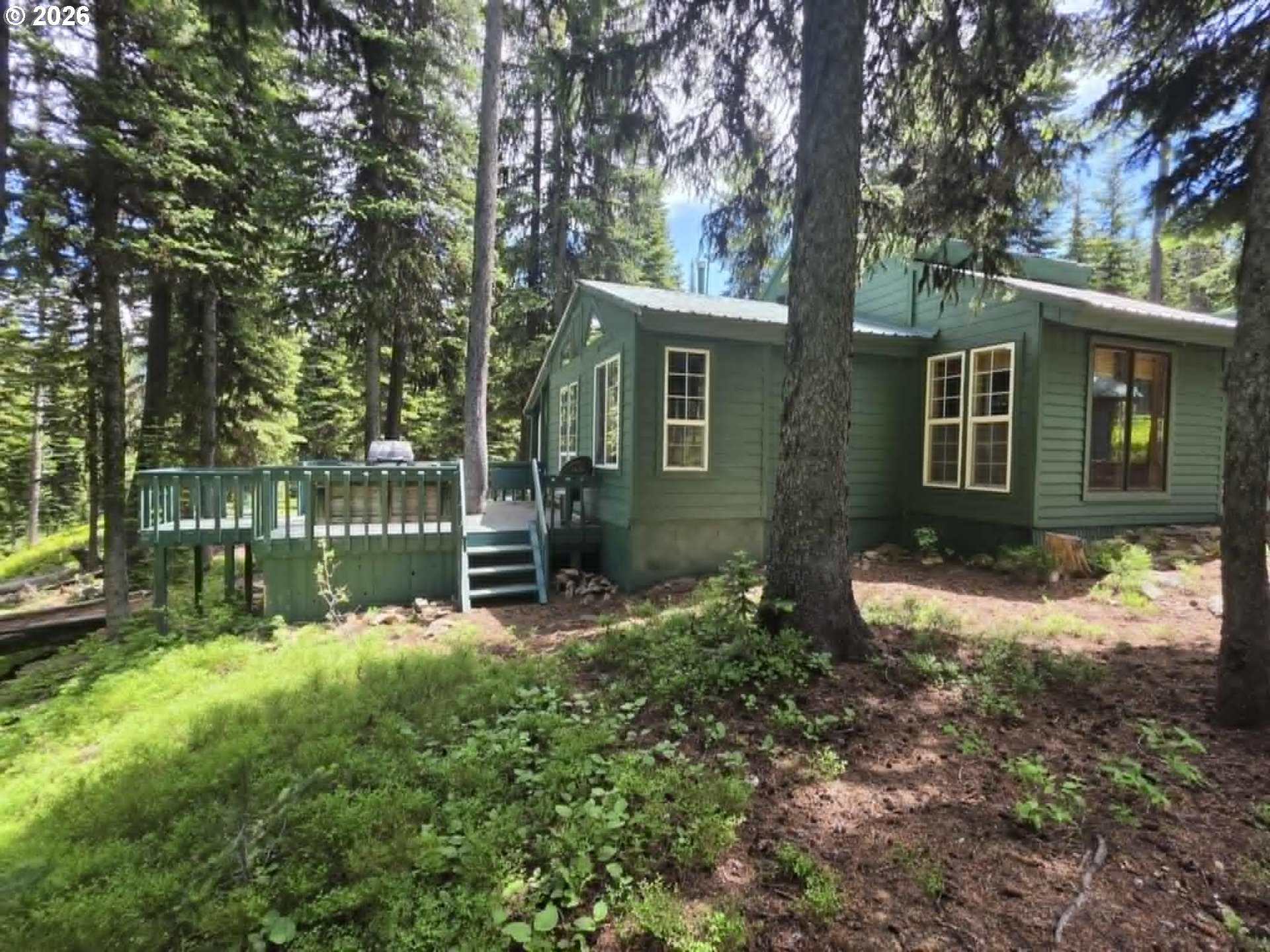 main property photo 30