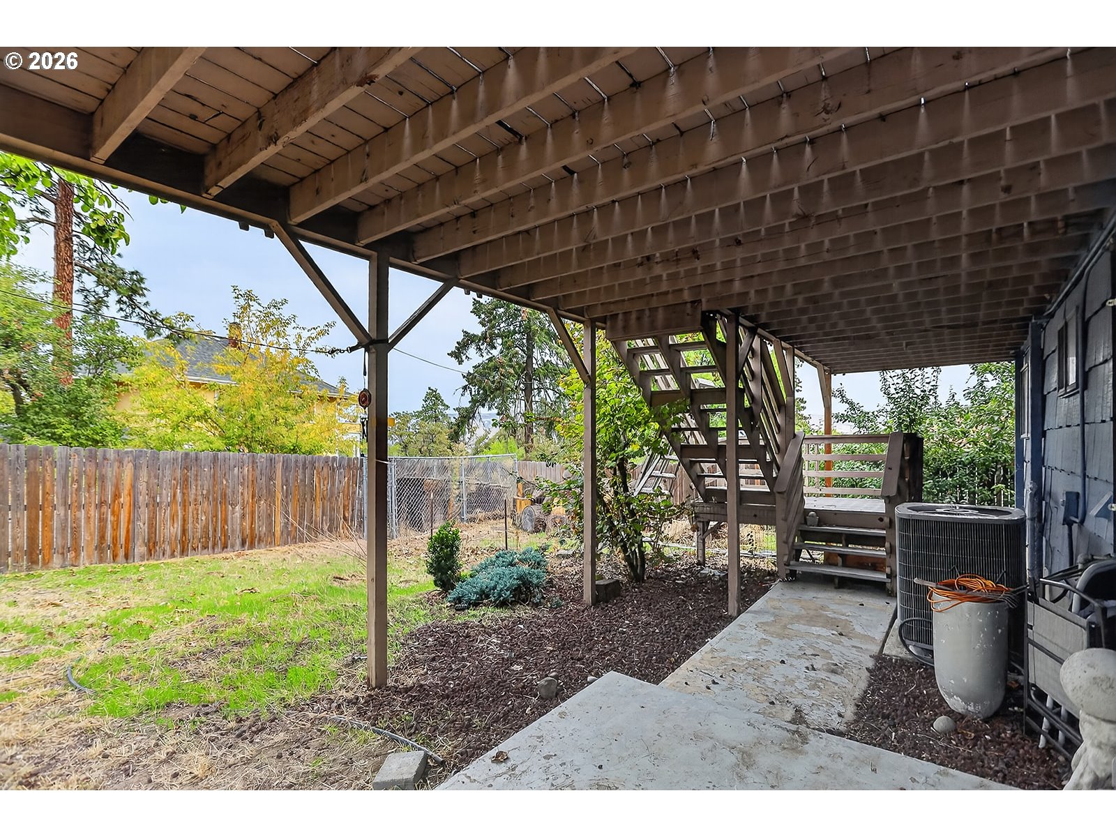main property photo 31