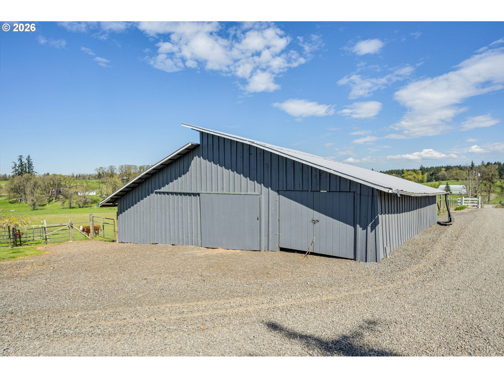 main property photo 38