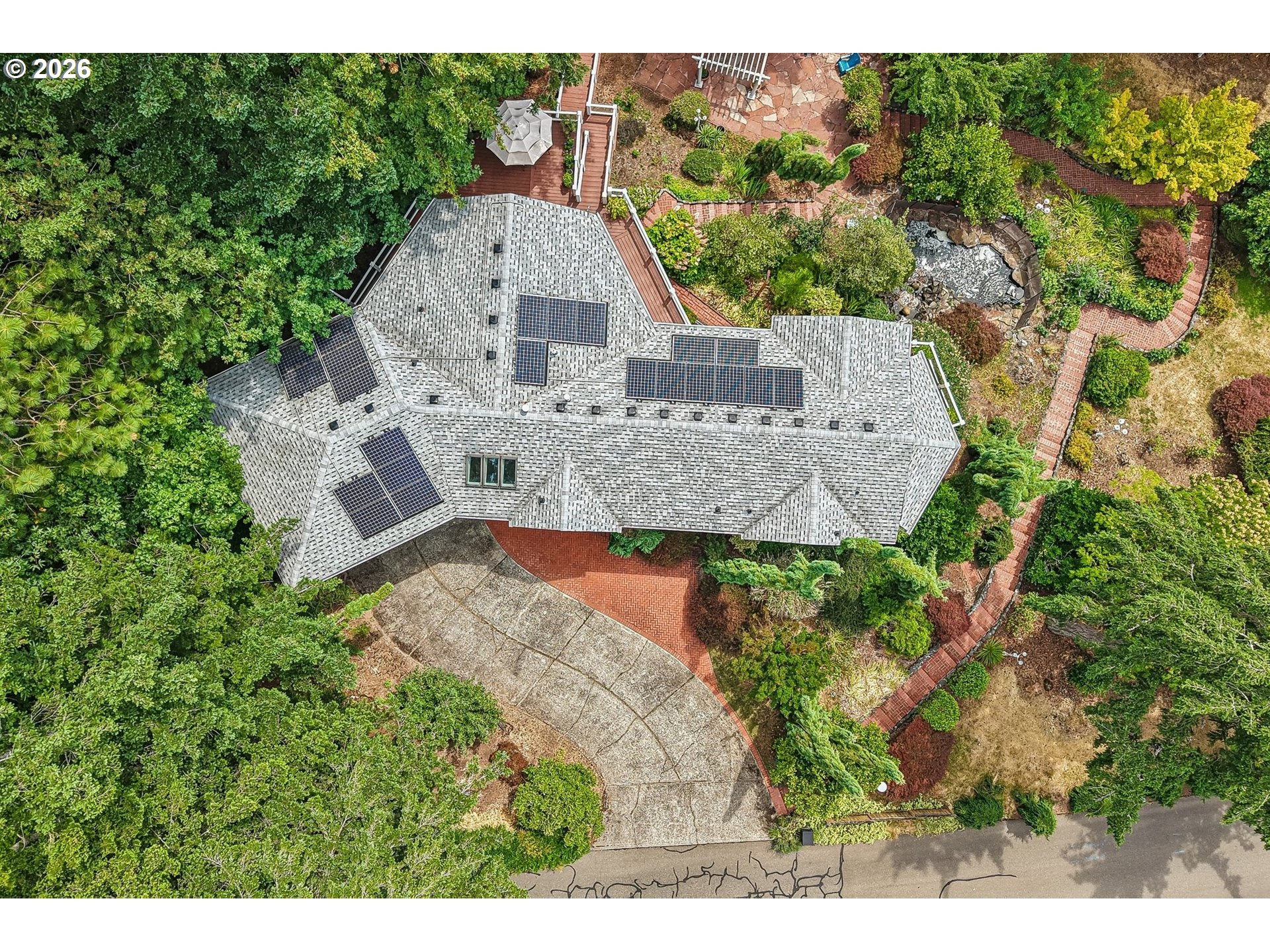 main property photo 38