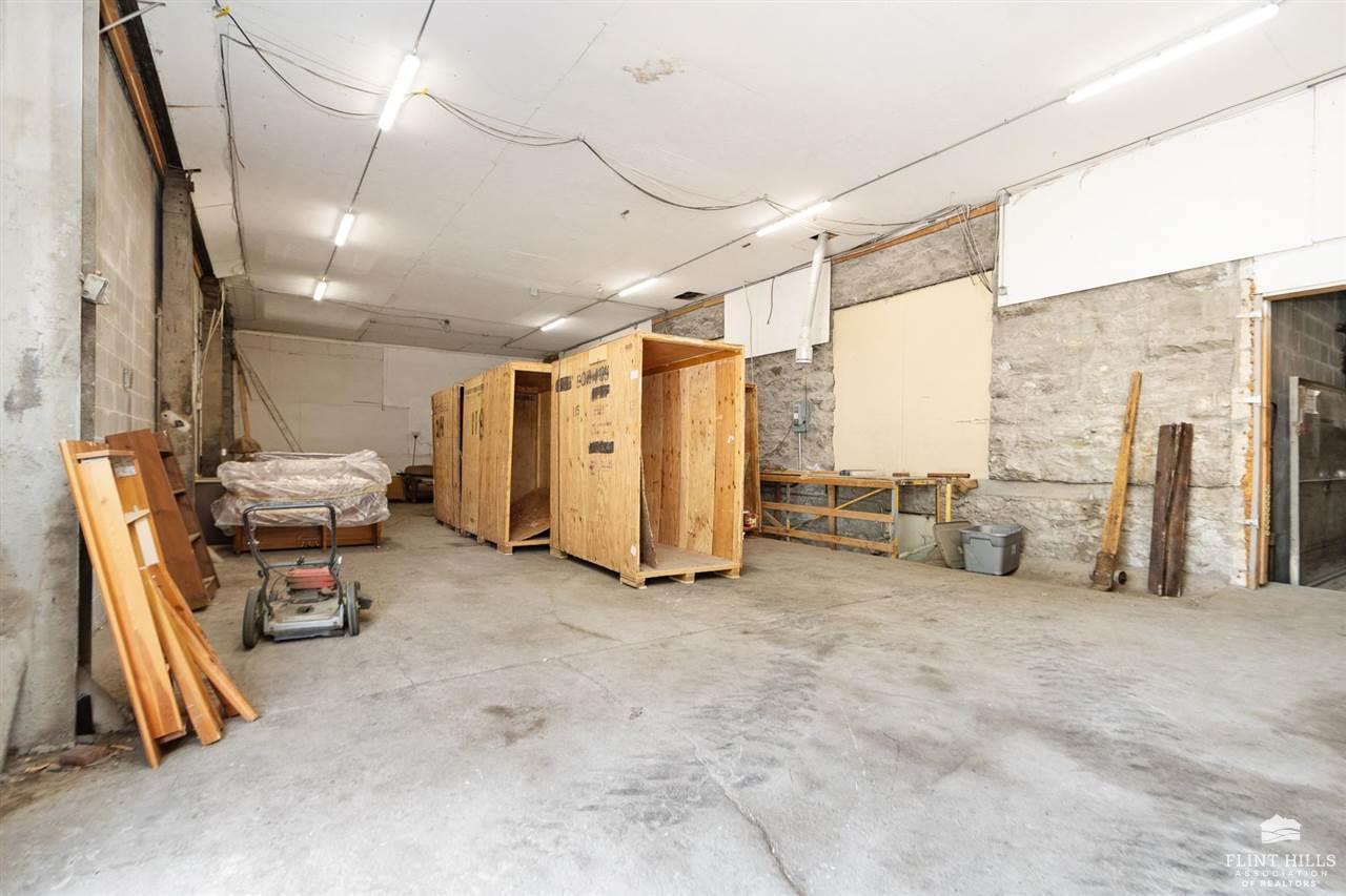 main property photo 18