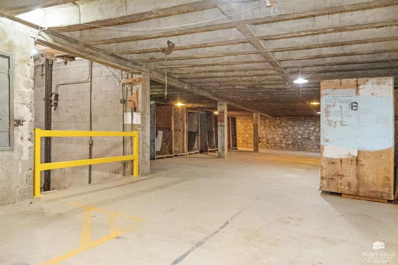 main property photo 26