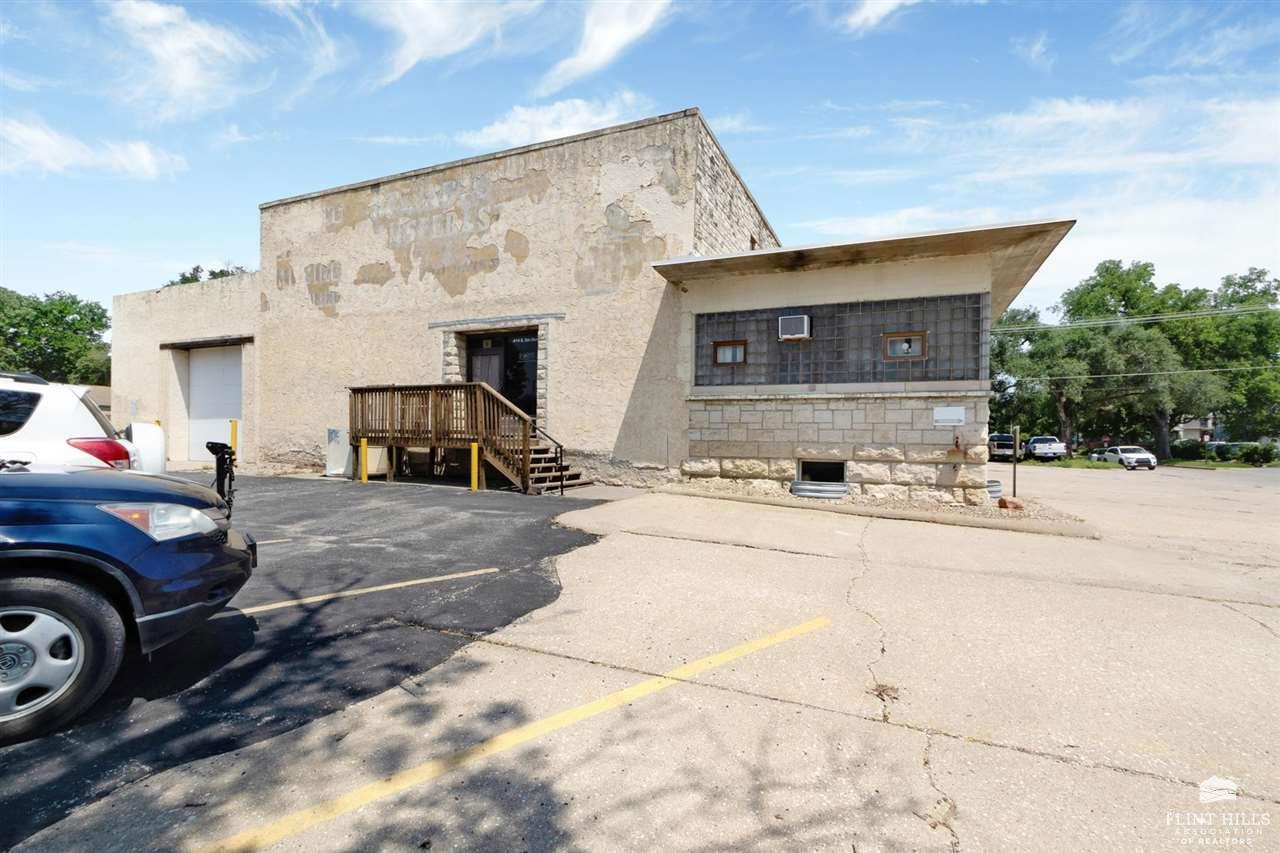 main property photo 41
