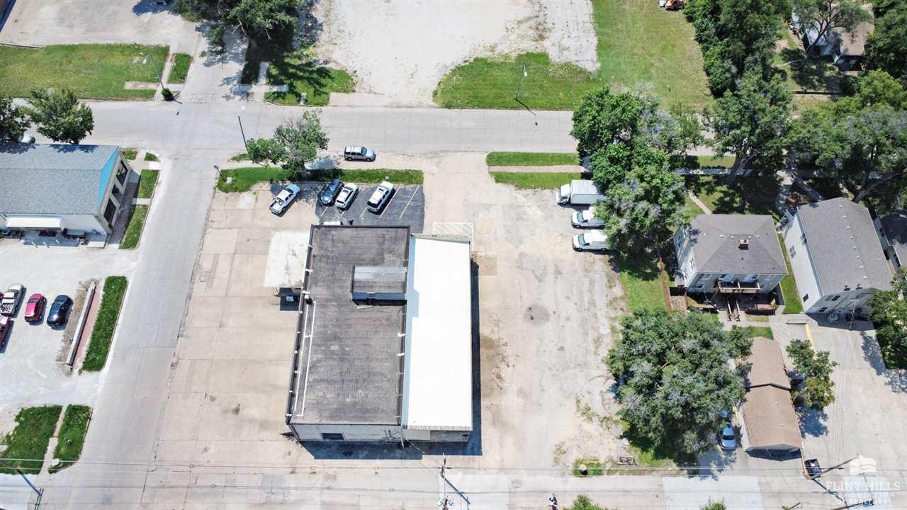 main property photo 58