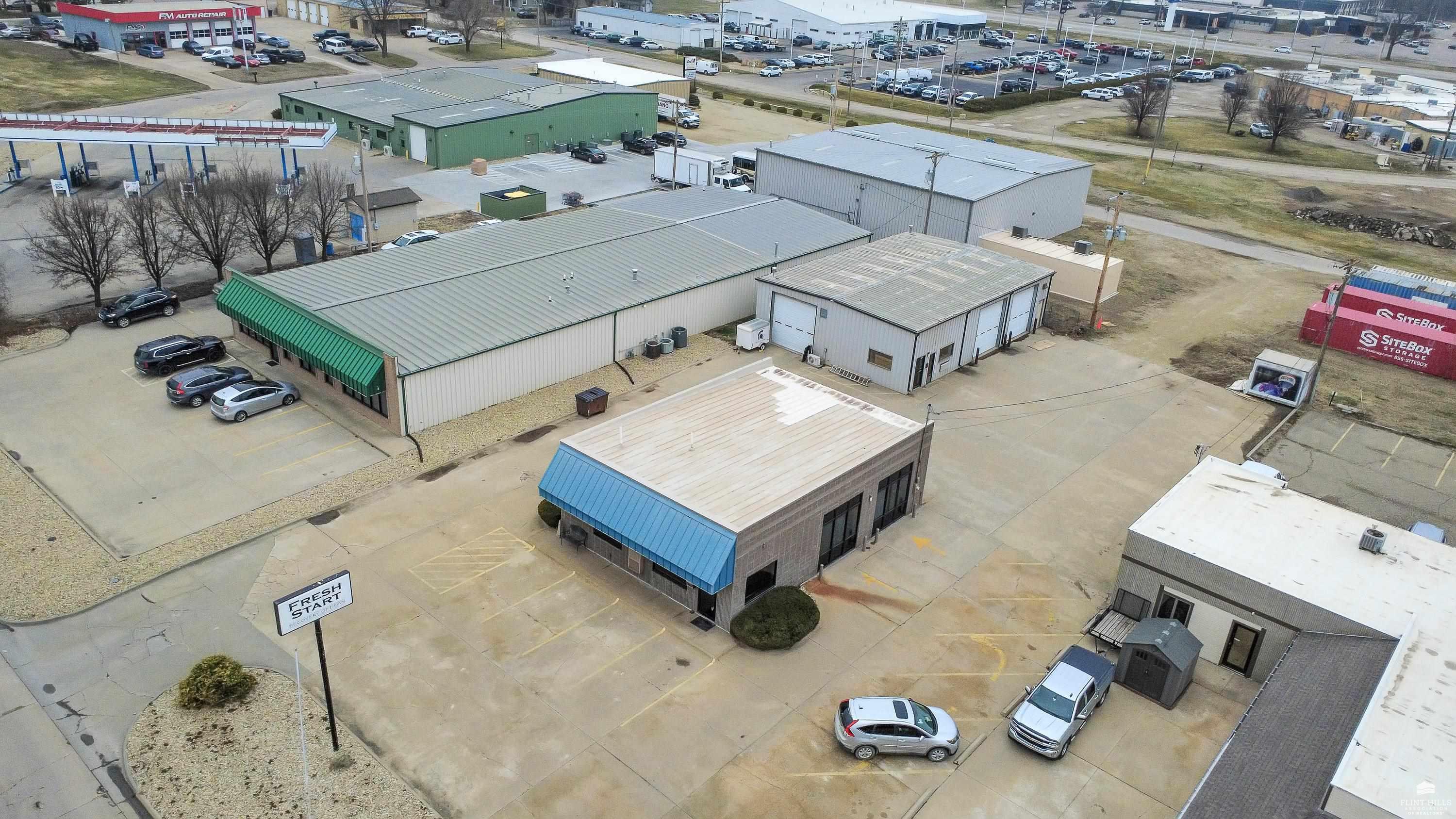 main property photo 5