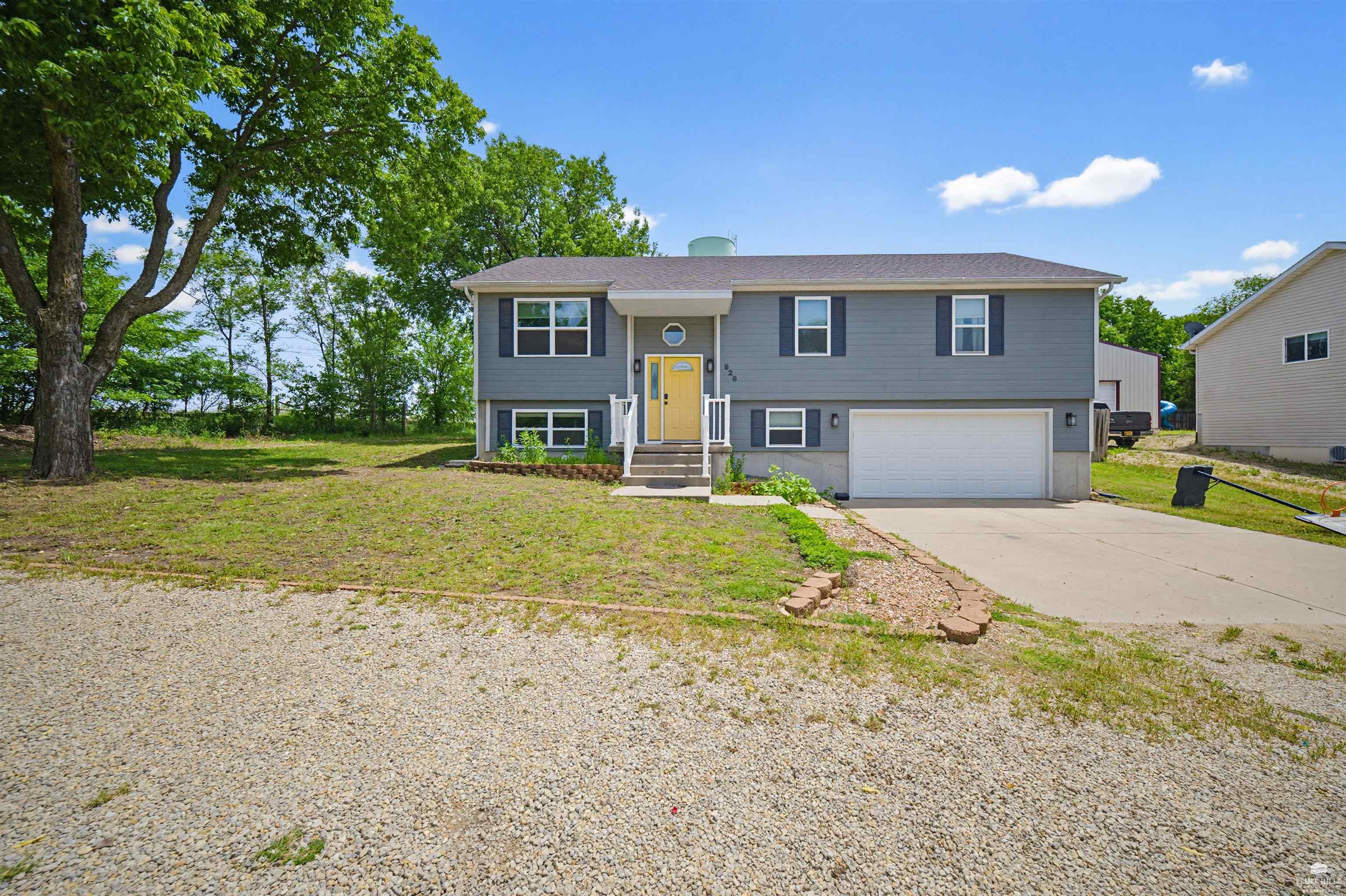 main property photo 48