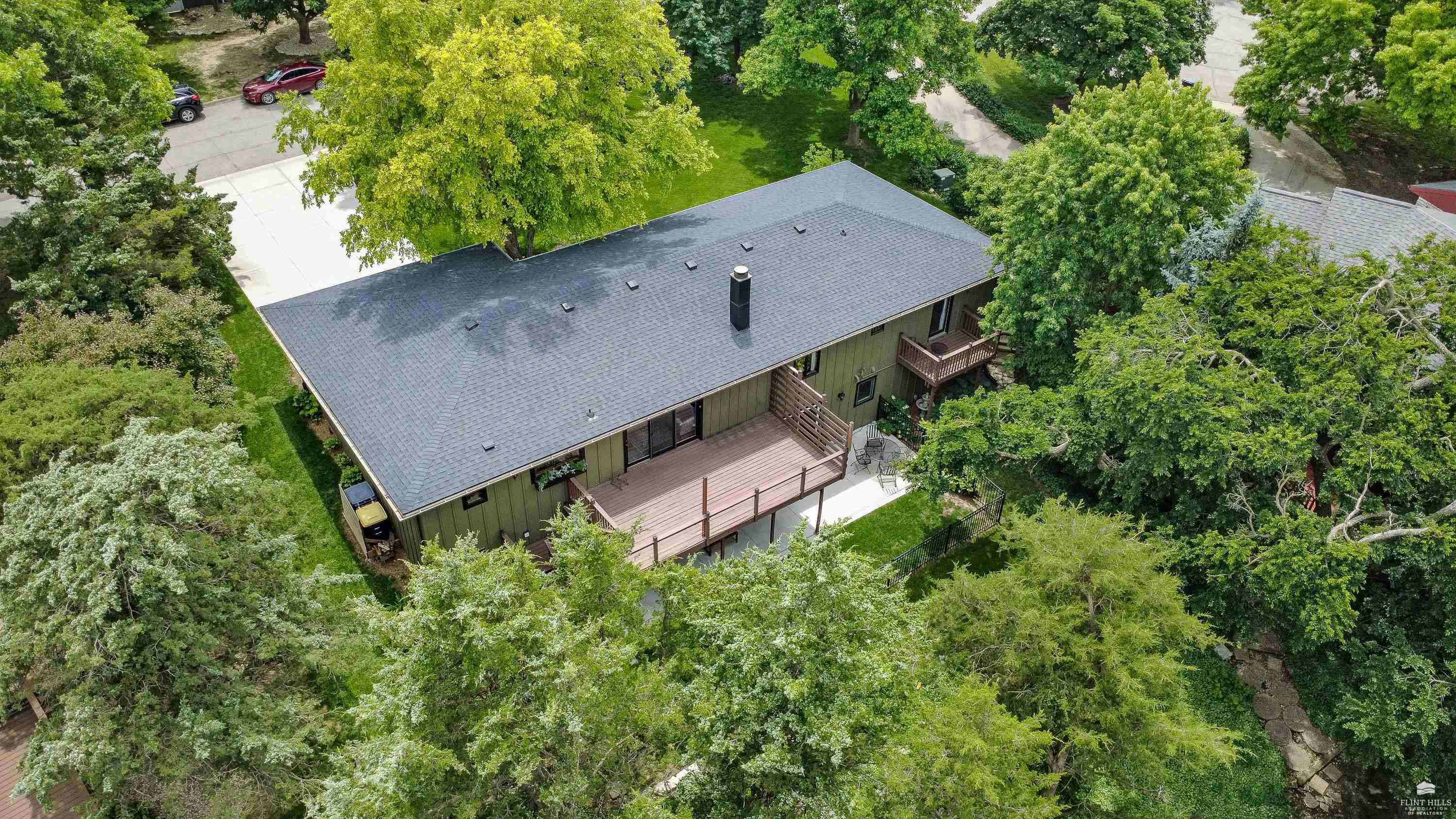 main property photo 80