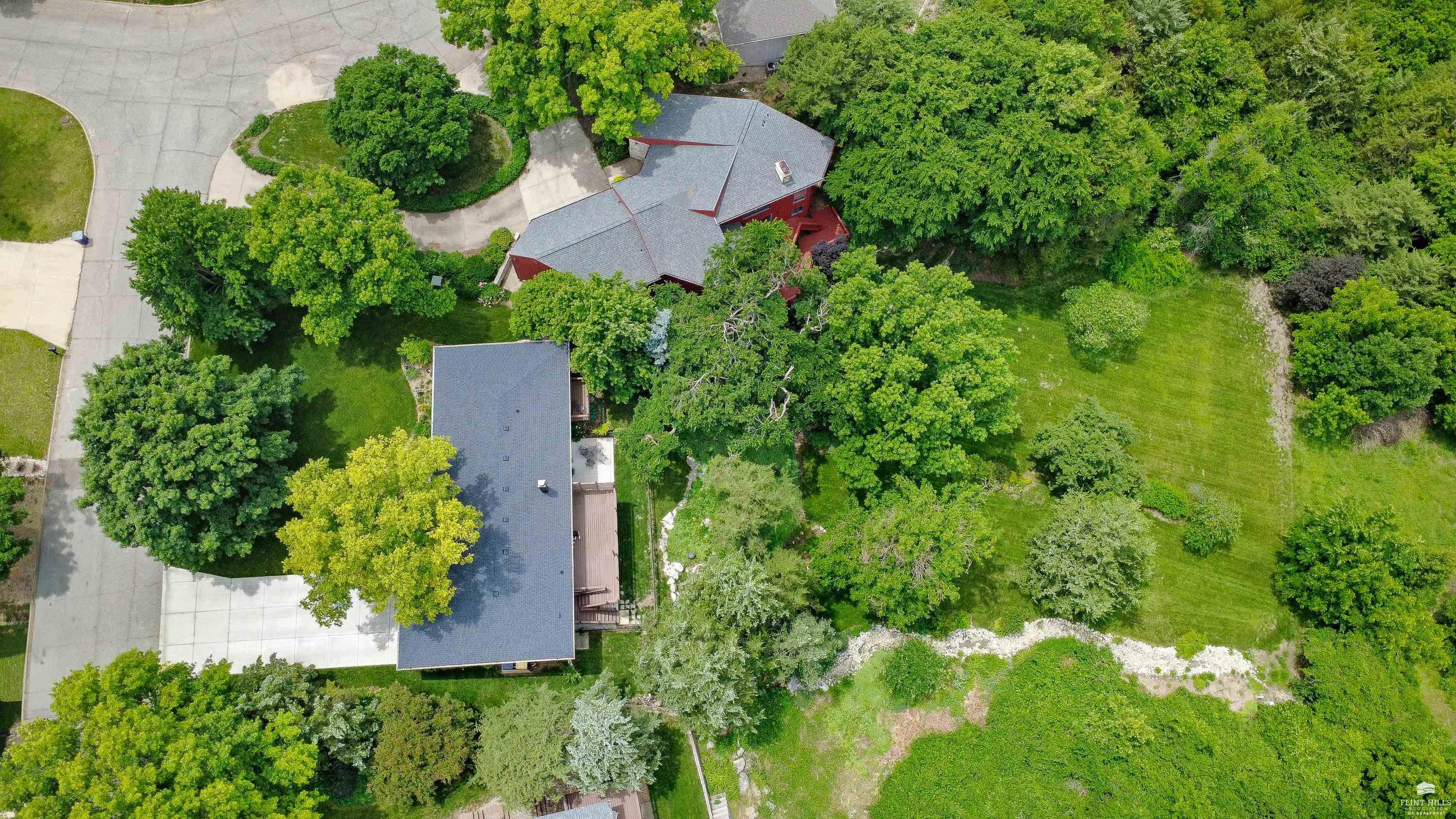main property photo 81