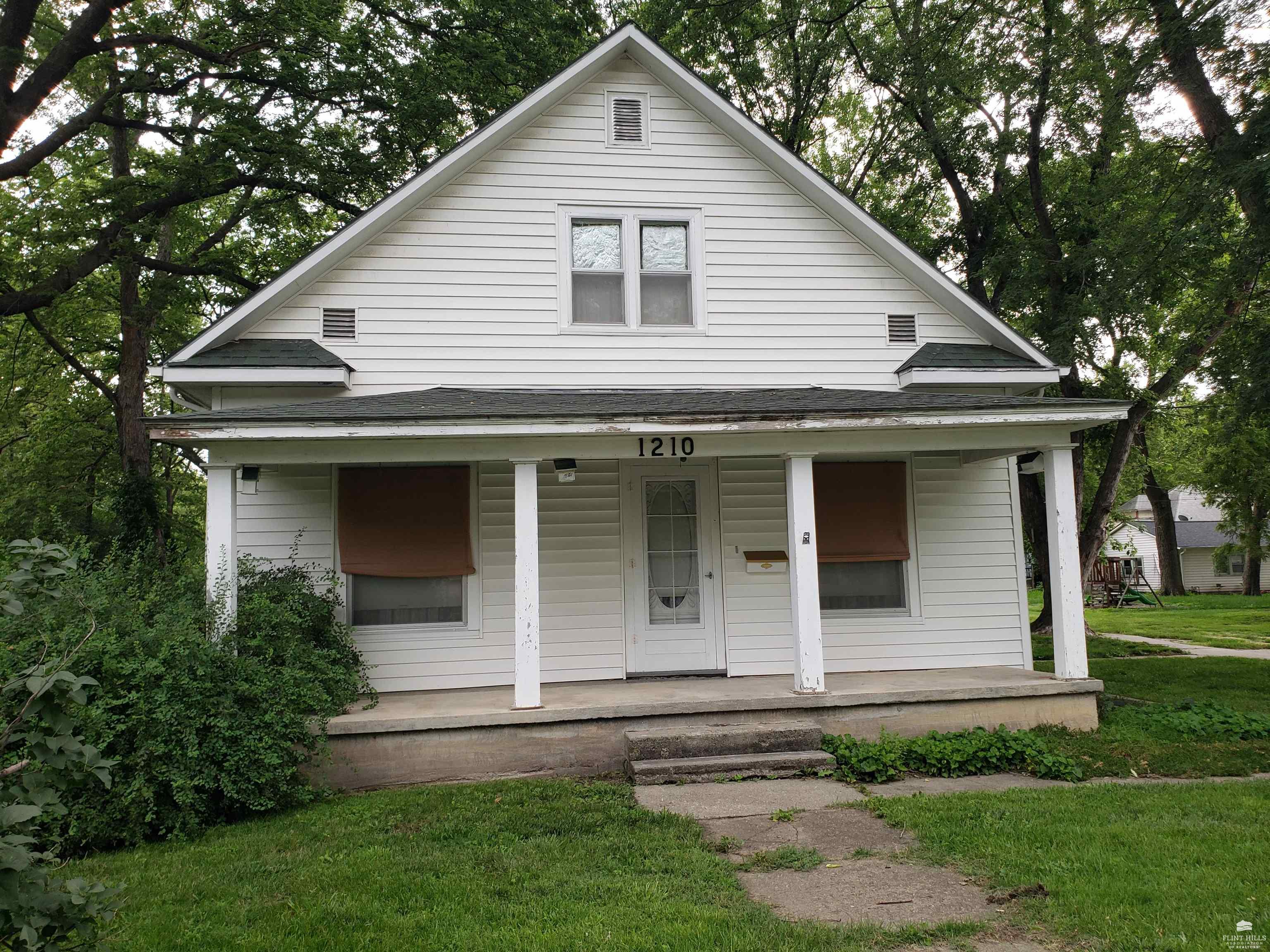 main property photo 1