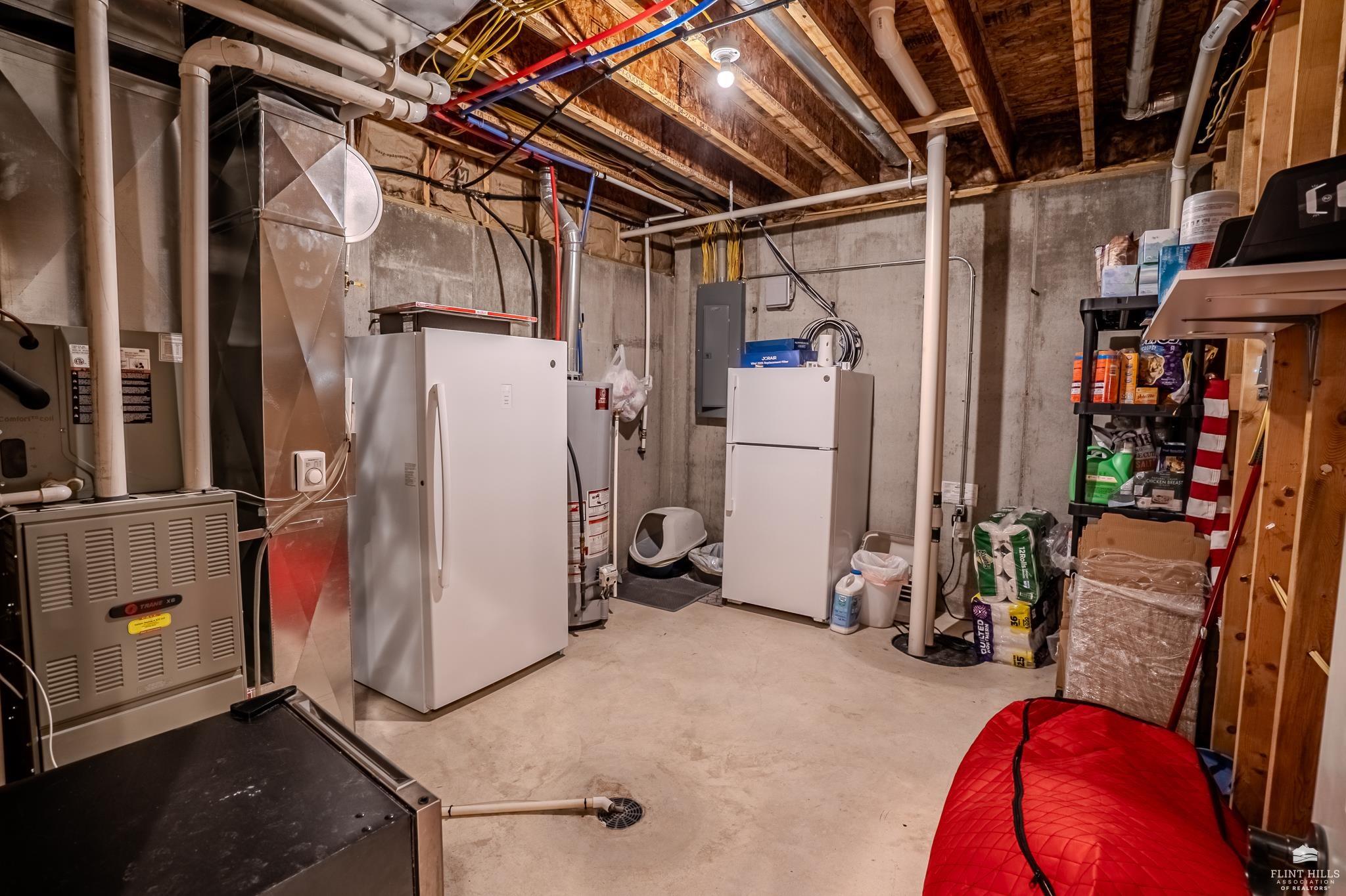 main property photo 47
