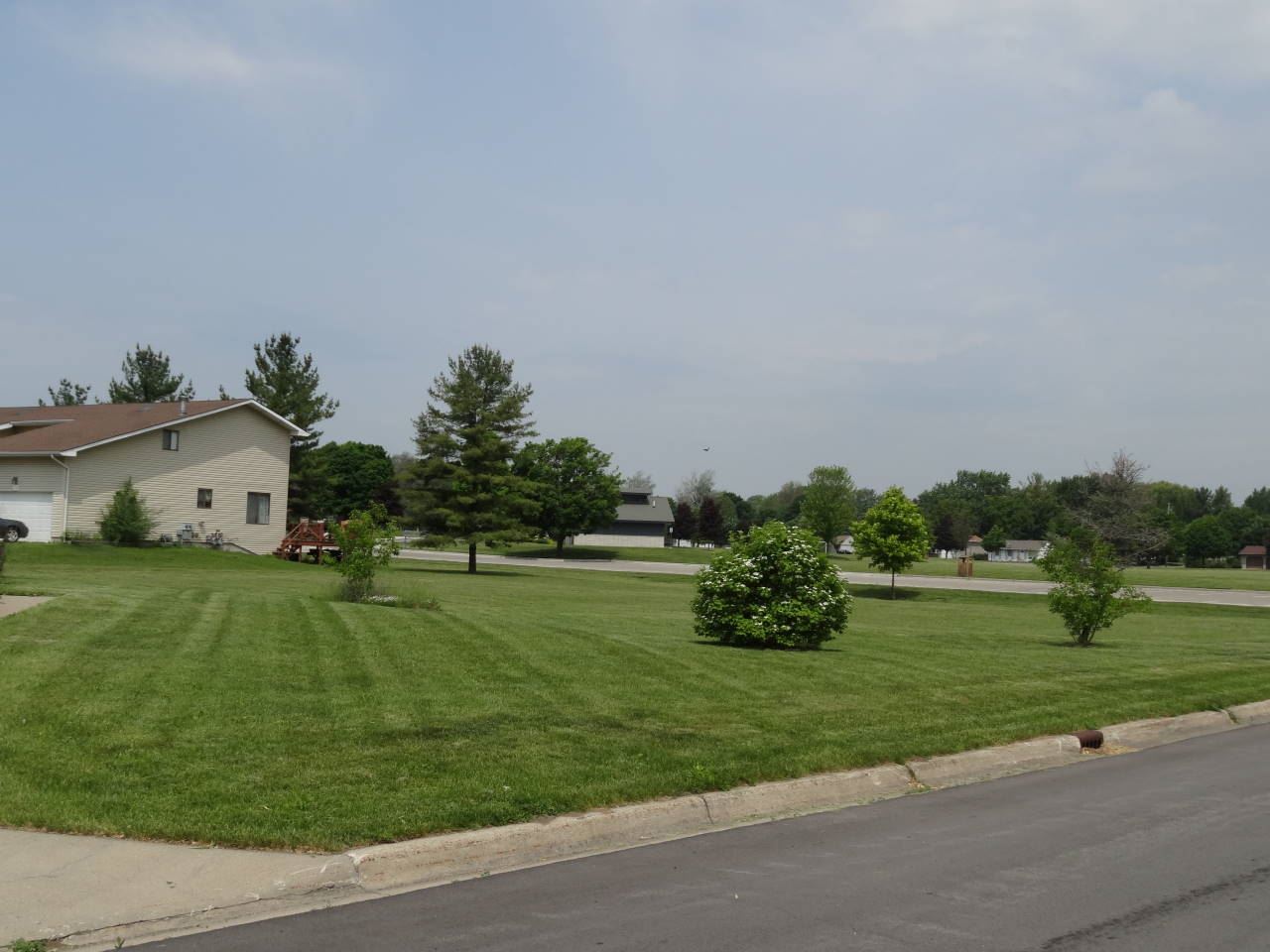 main property photo 6
