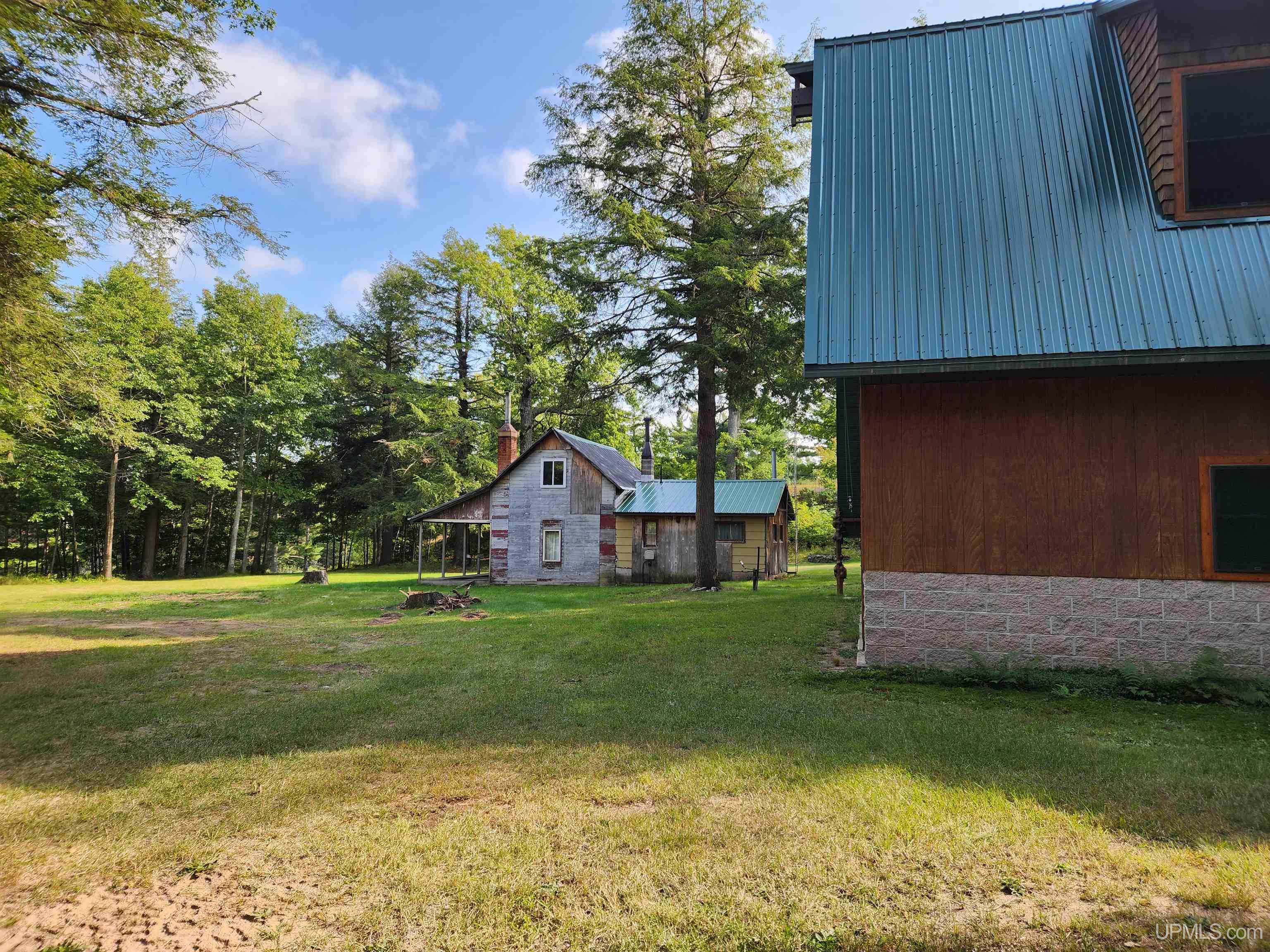 main property photo 5
