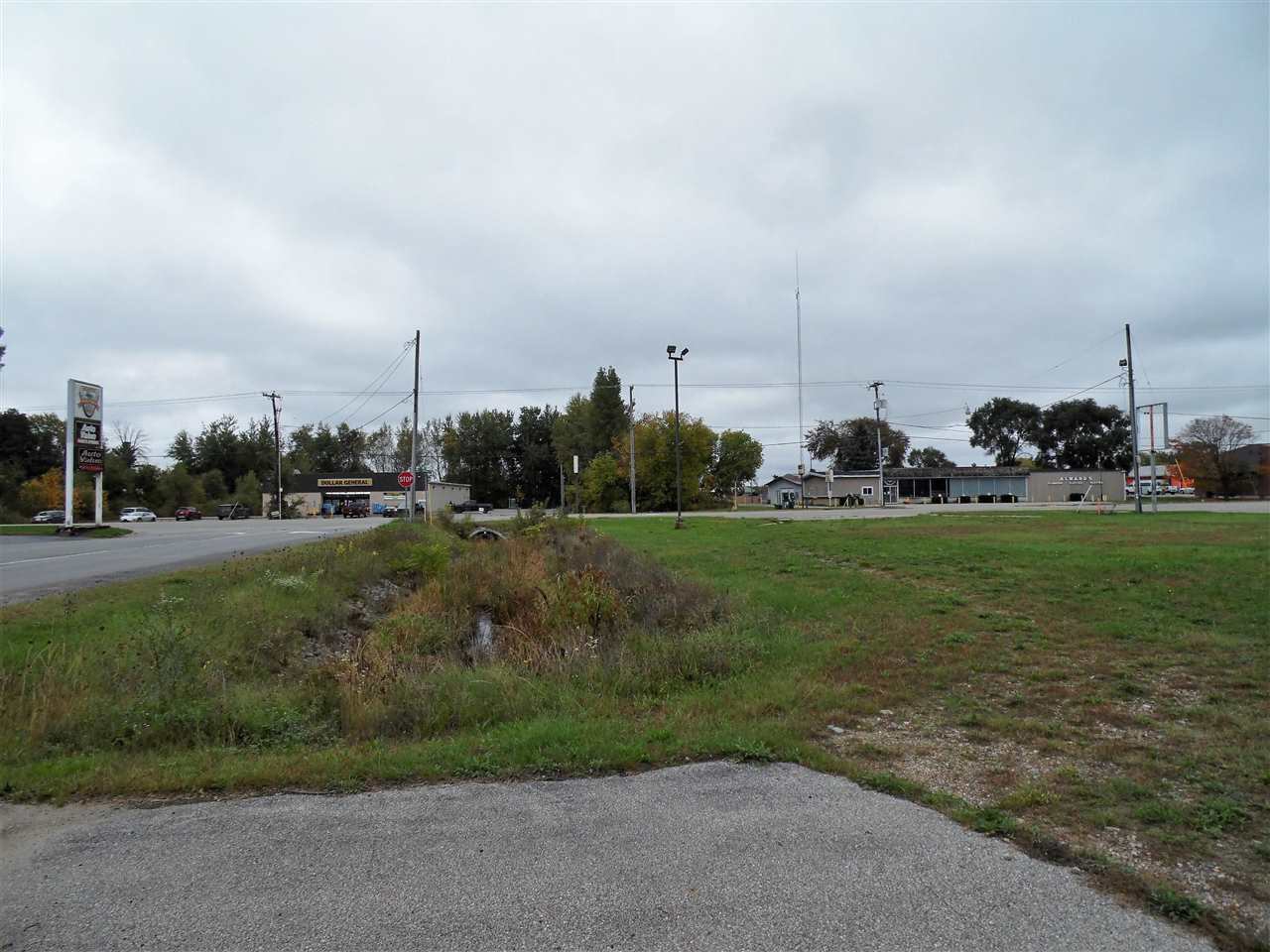 main property photo 4