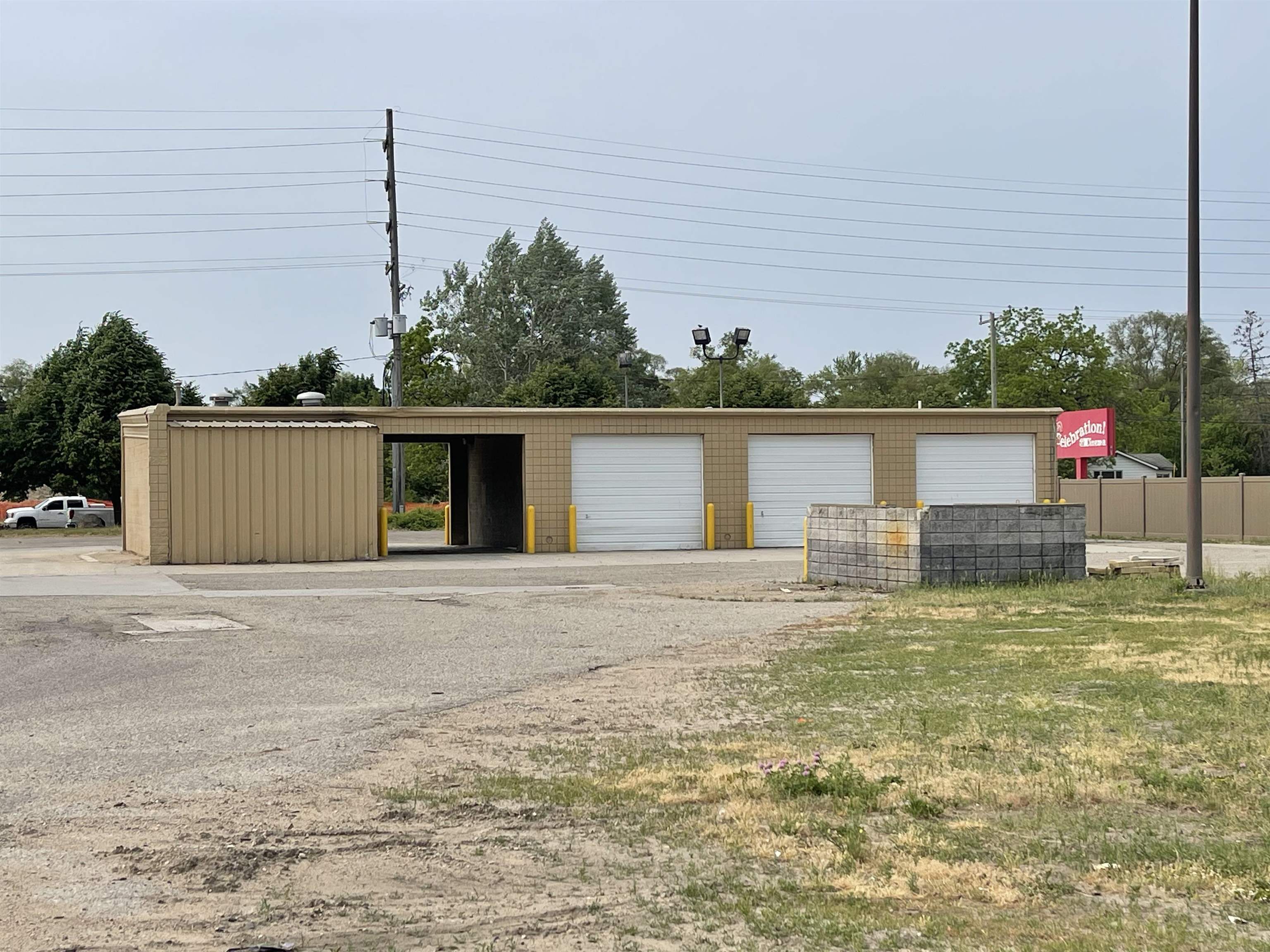 property viewer photo 11