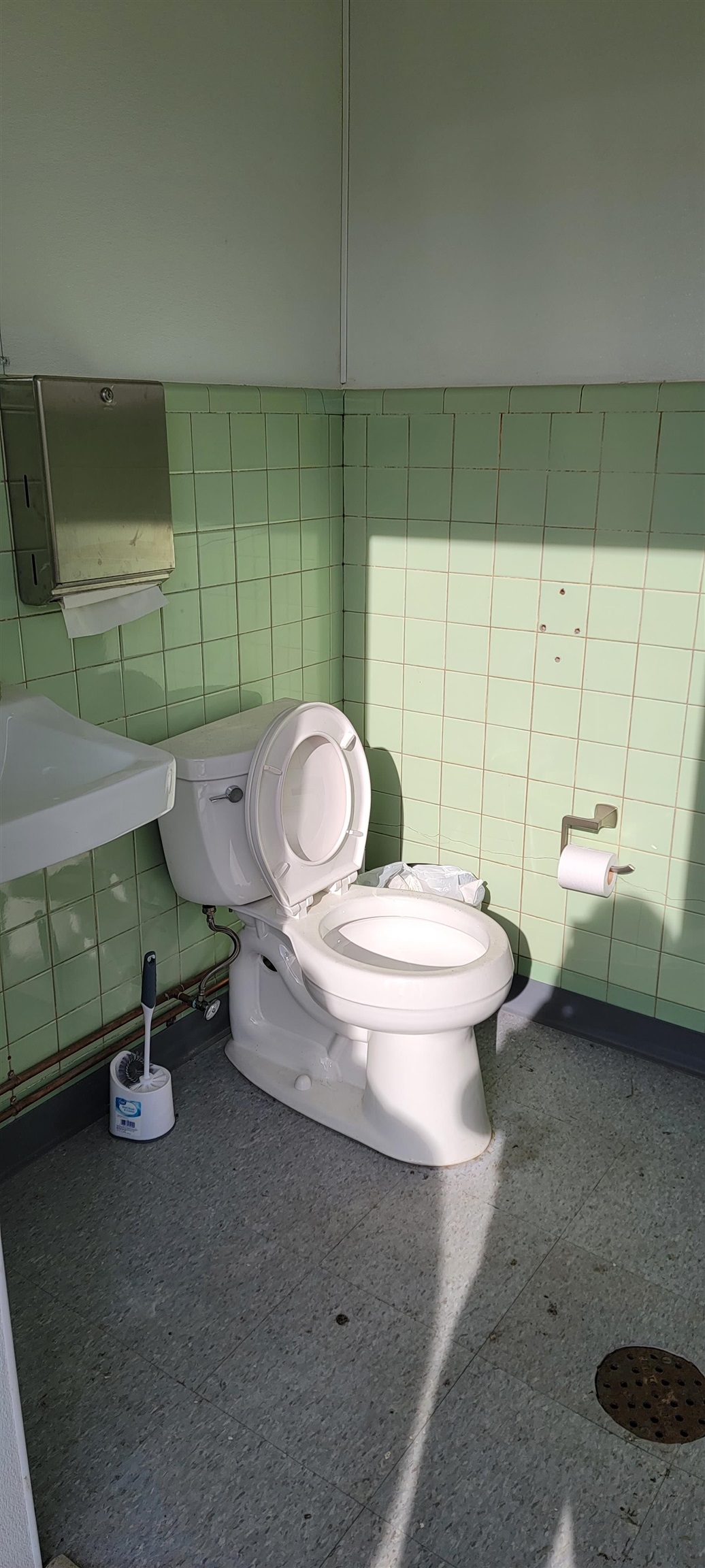 main property photo 2