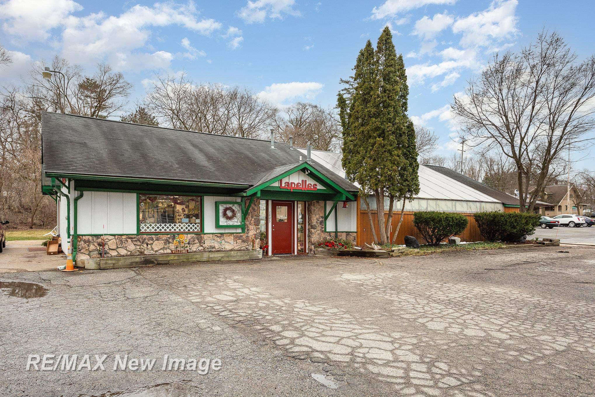 main property photo 2