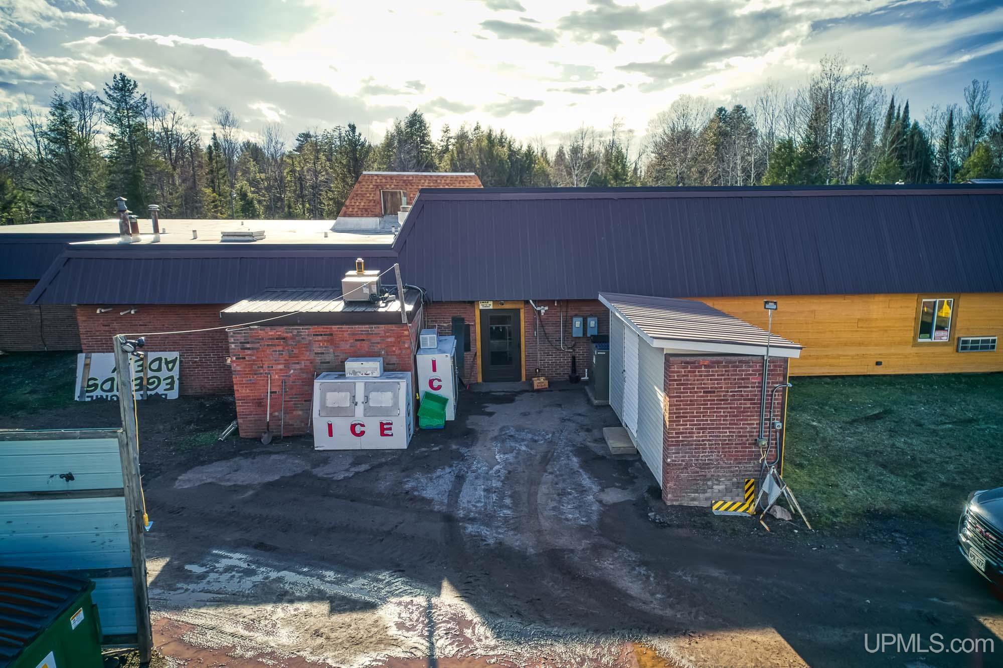 main property photo 68