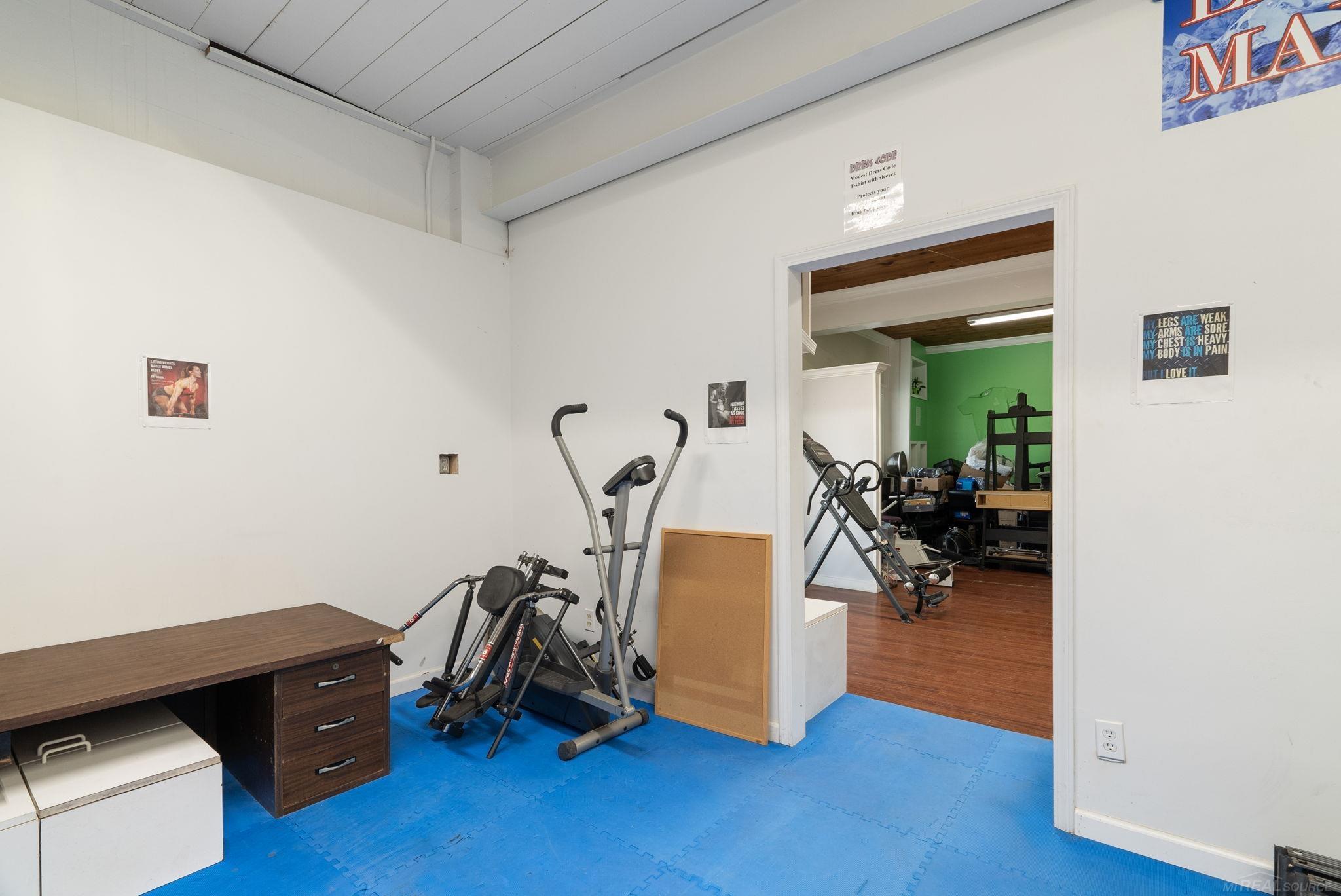 main property photo 46