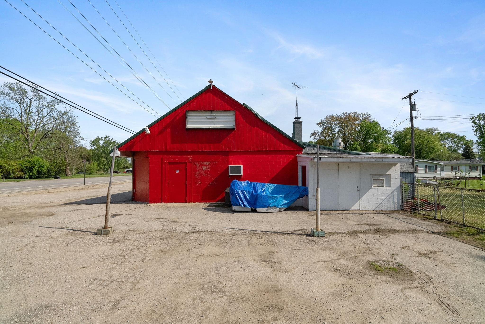 main property photo 47