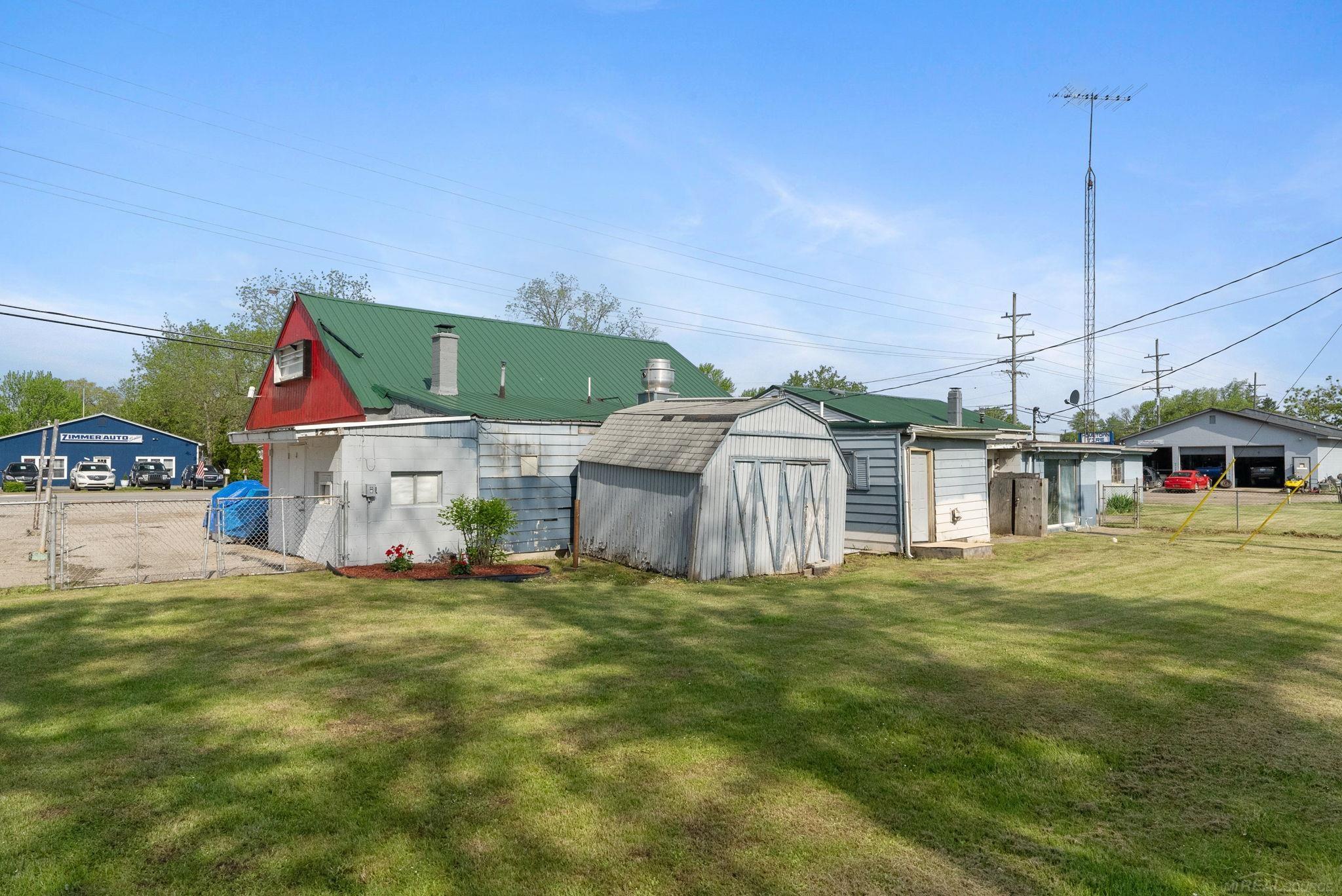 main property photo 48