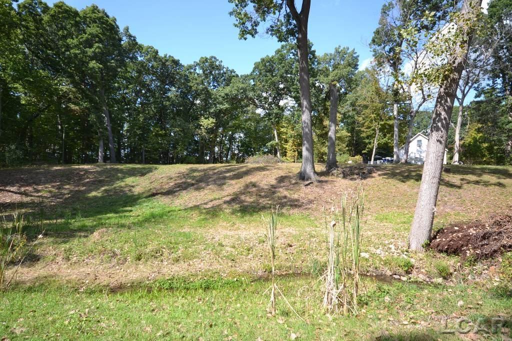 main property photo 10