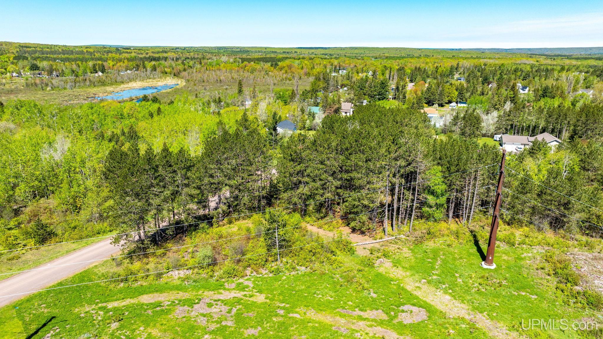 main property photo 9