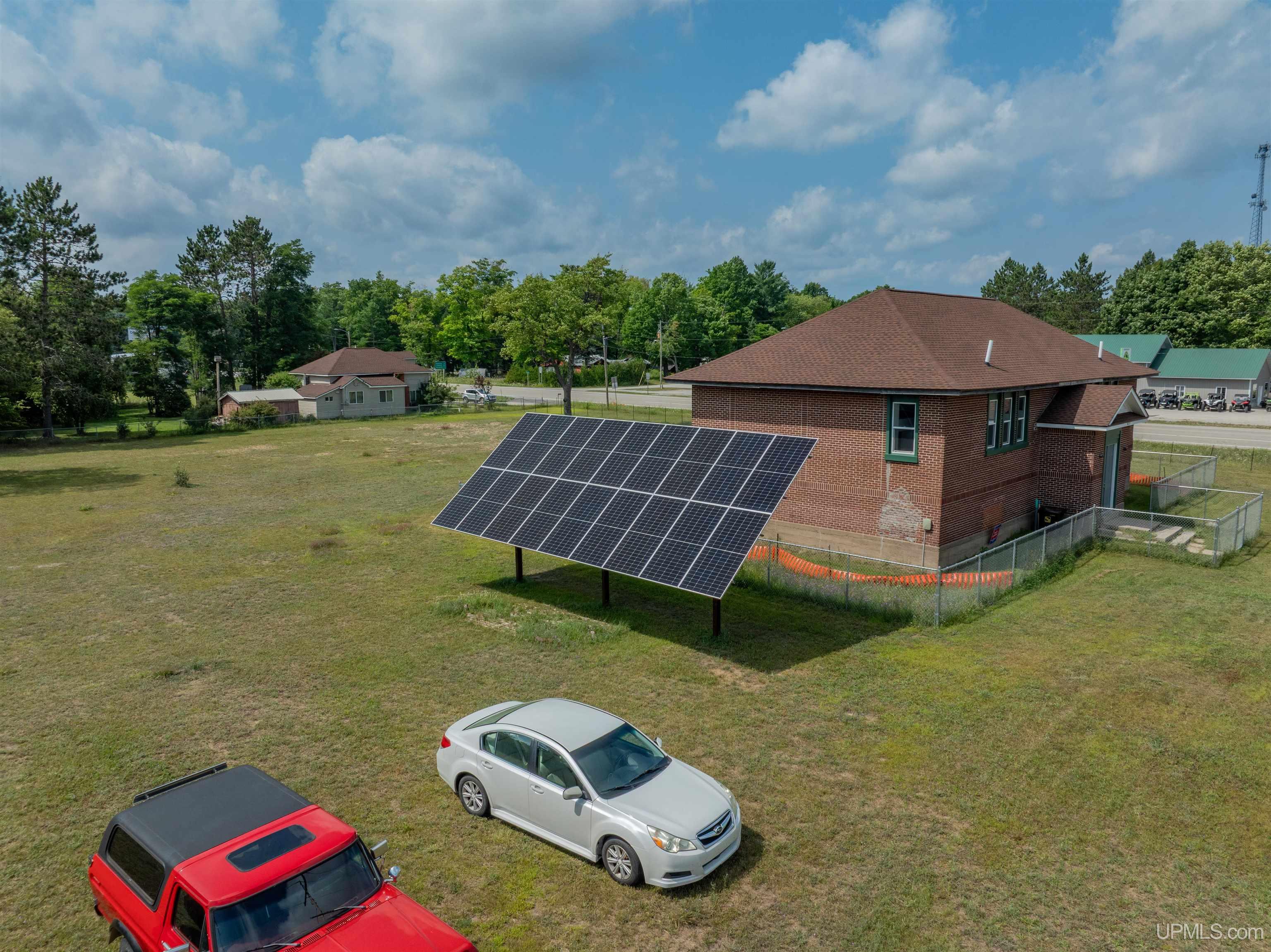 main property photo 39