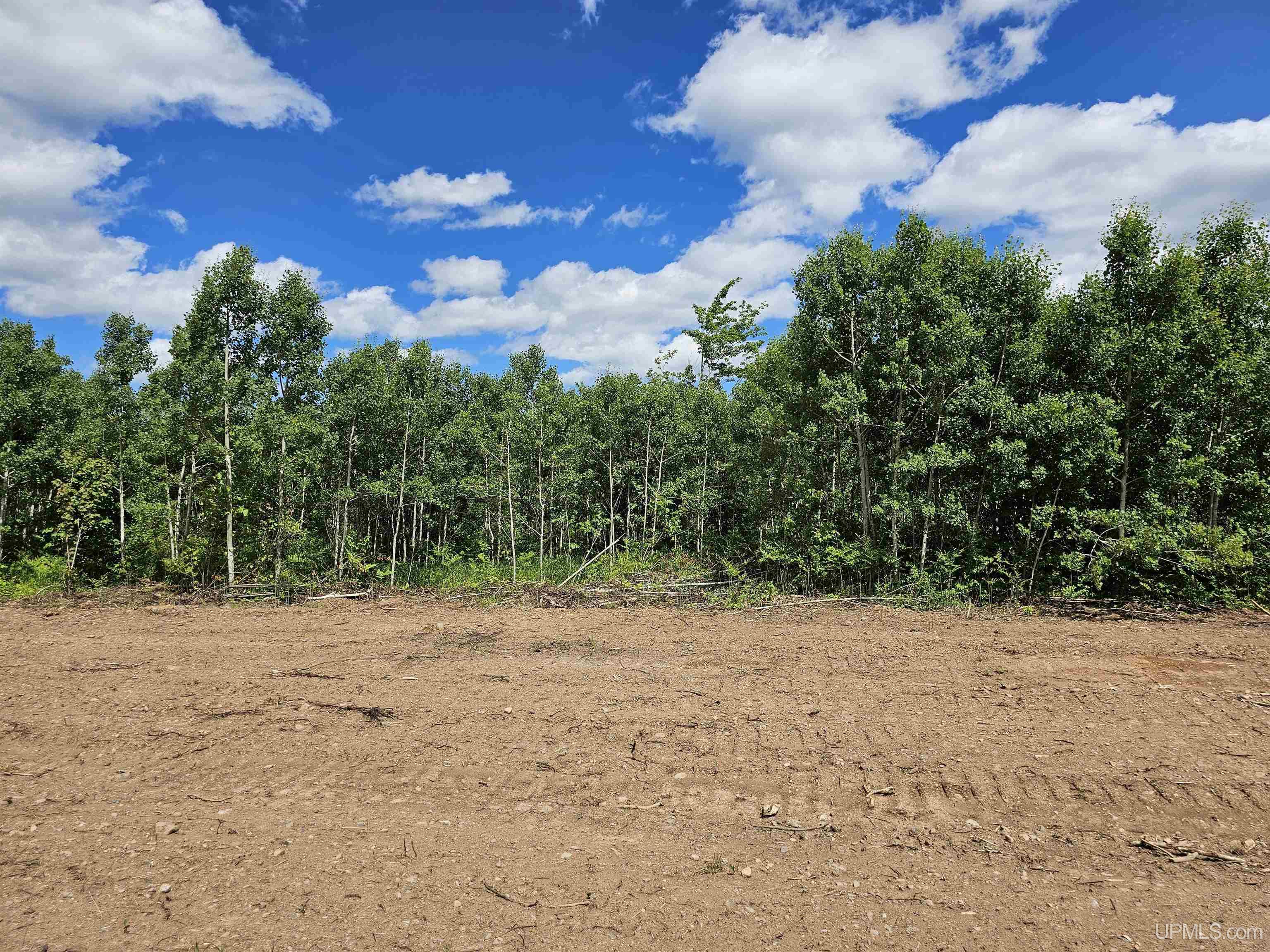 main property photo 0