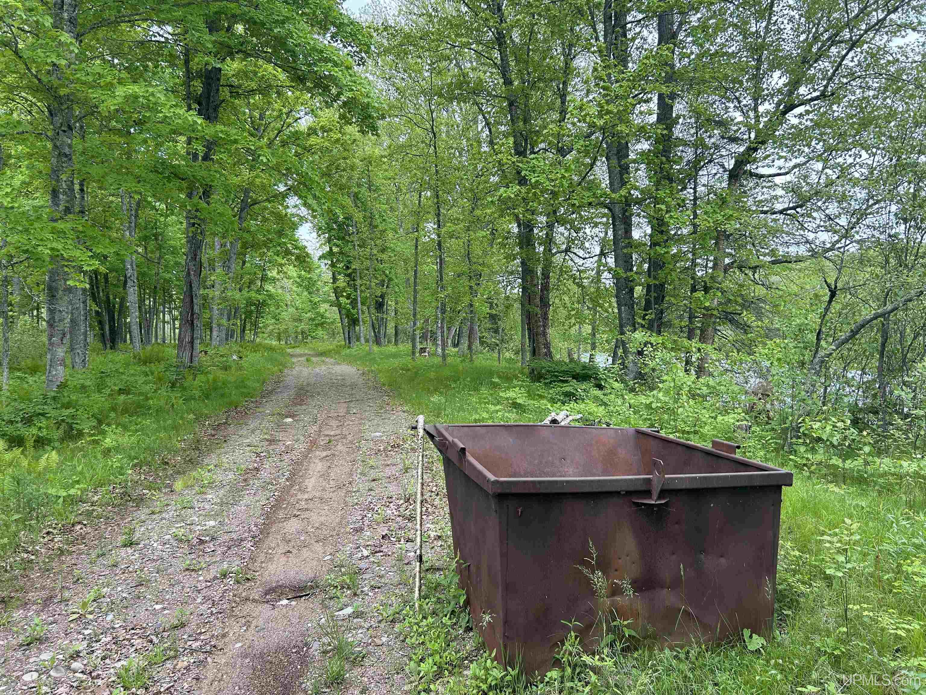 main property photo 15