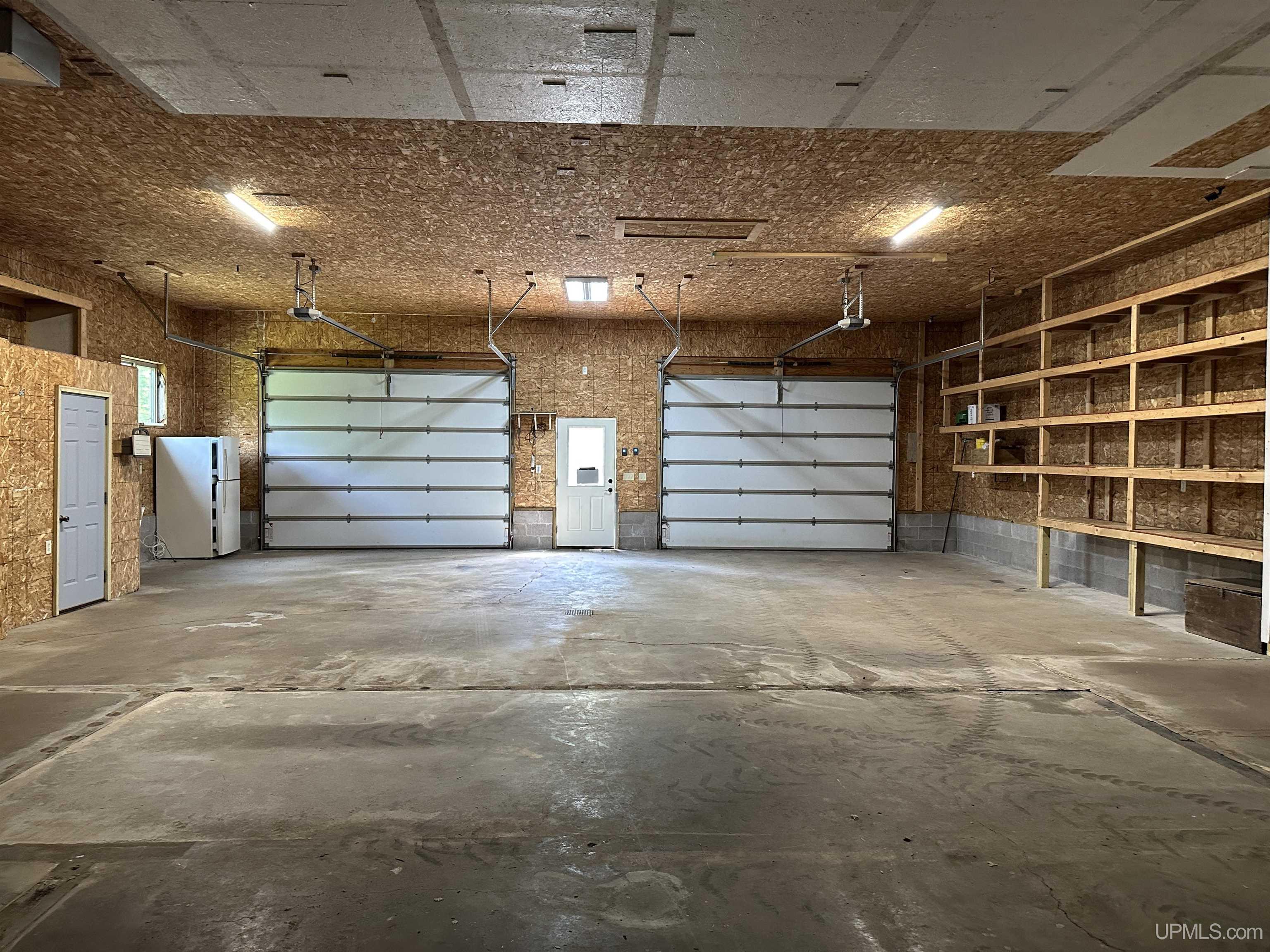 main property photo 80