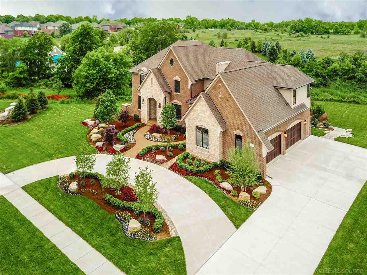 main property photo 5