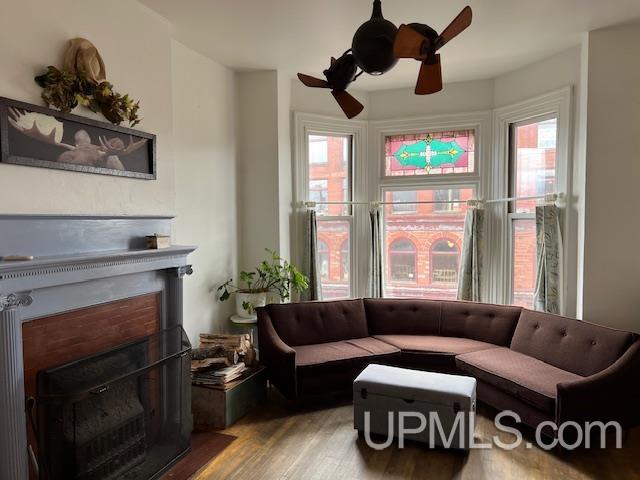 main property photo 50