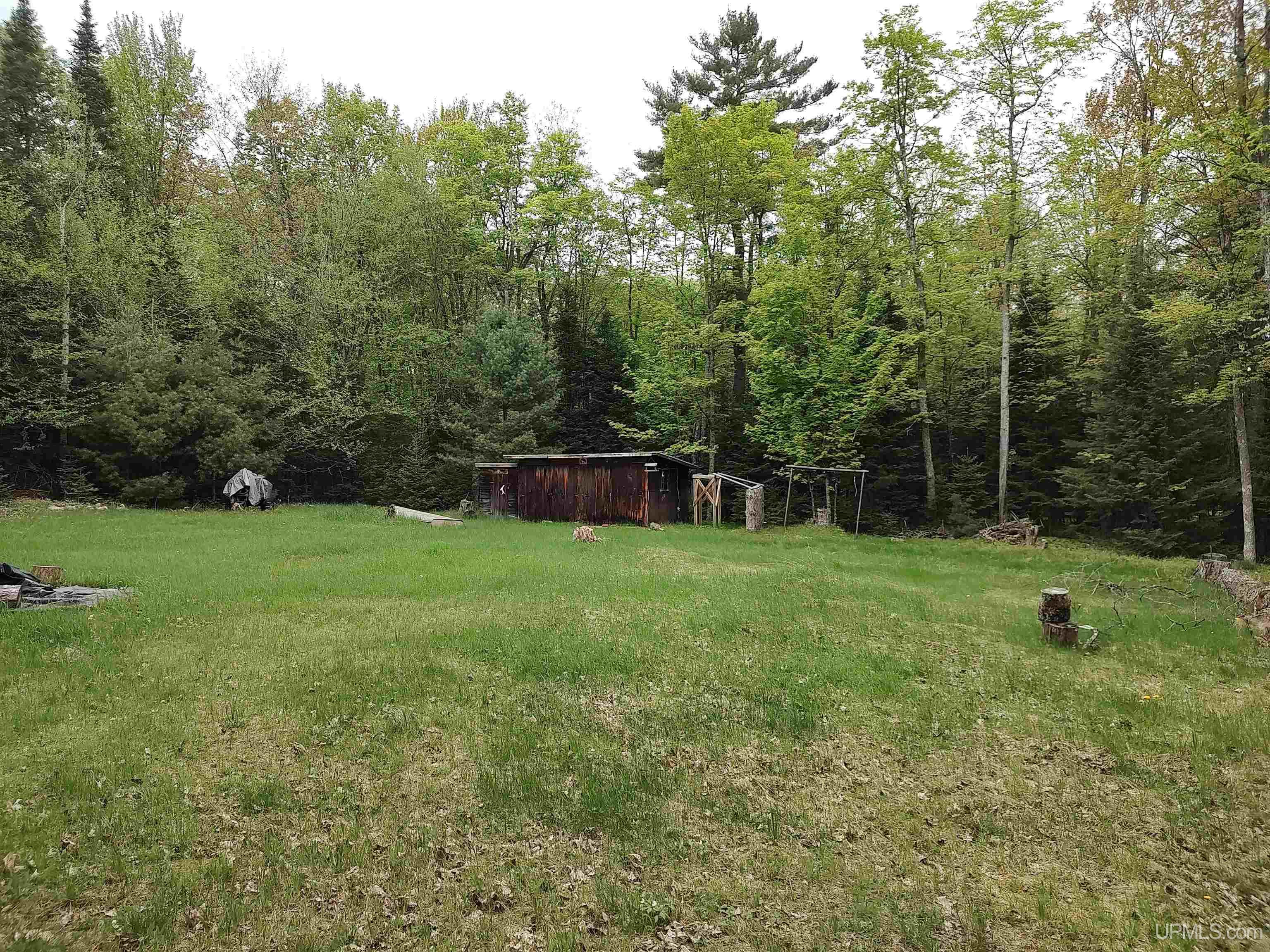 main property photo 30
